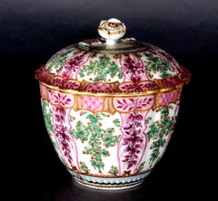 First Period Worcester Porcelain Holly Berry Pattern Sugar Pot & Cover-Variation