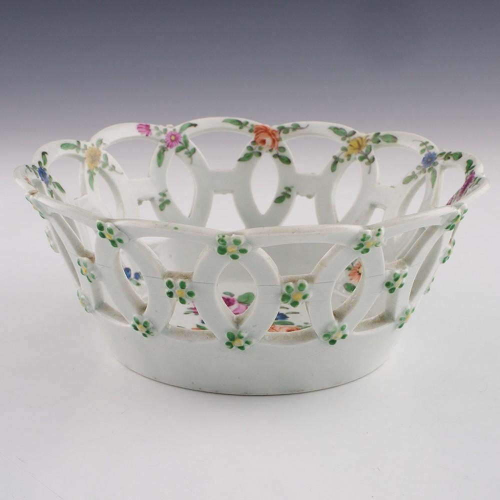 British First Period Worcester Porcelain Pierced Basket c1770 For Sale