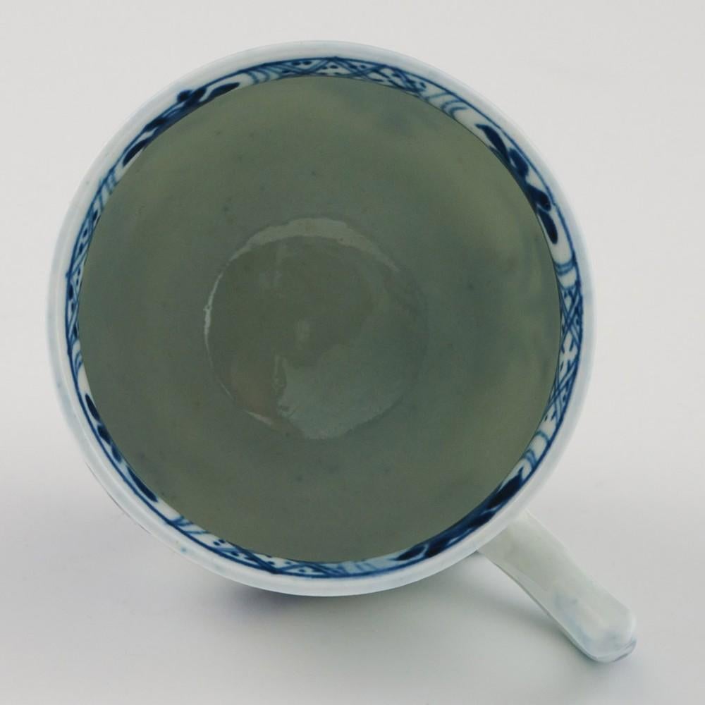 Worcester Porcelain Coffee Cup and Saucer - Warbler Pattern 1754-60 For Sale 5