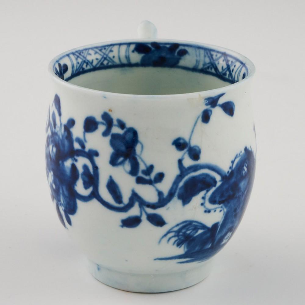 Milieu du XVIIIe siècle  Tasse à café et soucoupe en porcelaine de Worcester - motif Warbler 1754-60 en vente
