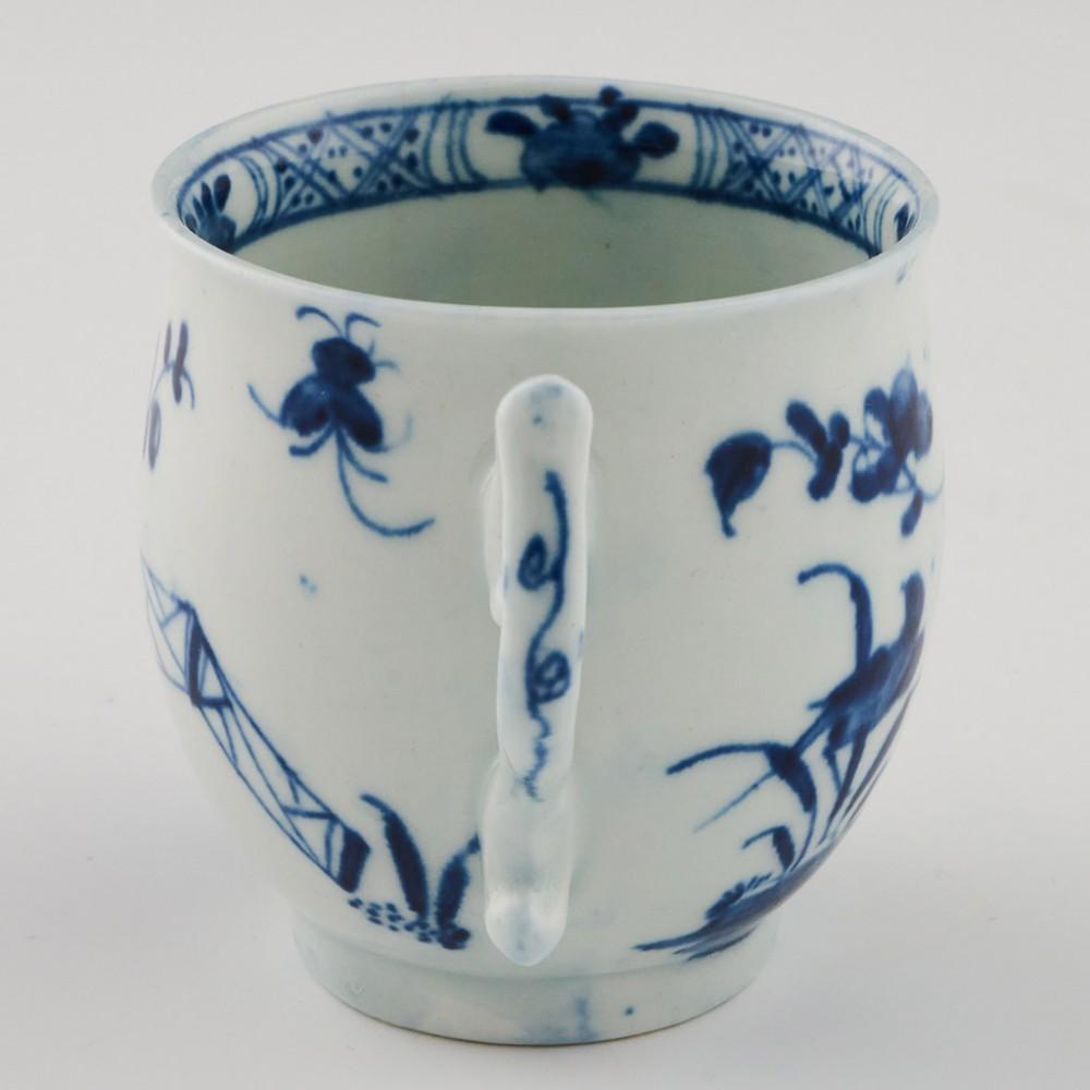  Tasse à café et soucoupe en porcelaine de Worcester - motif Warbler 1754-60 en vente 1