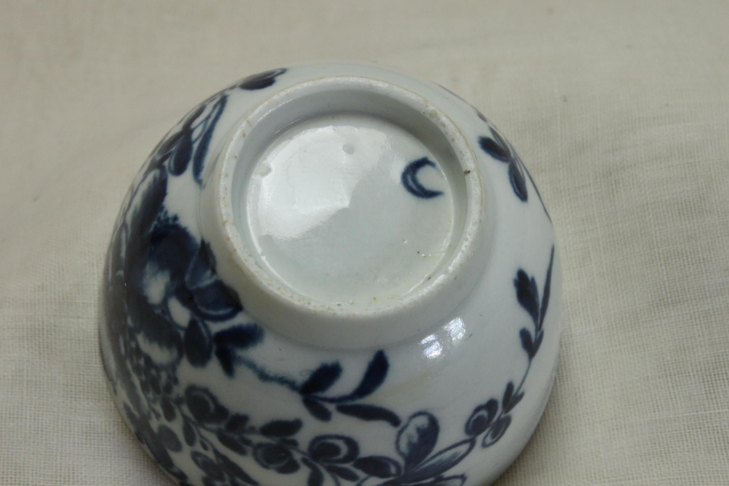 Chinoiserie First Period Worcester Tea Bowl Mansfield Pattern For Sale