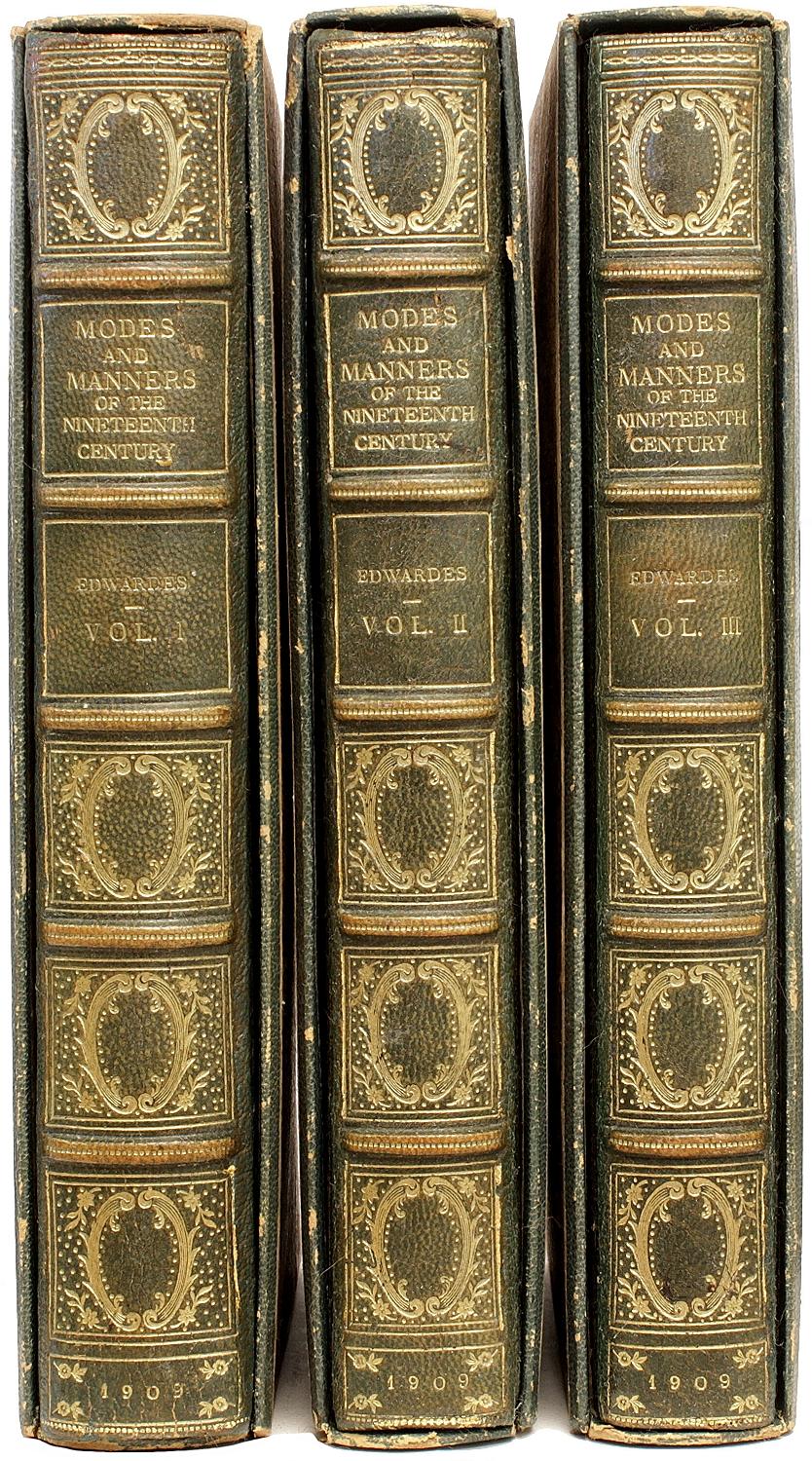 Cuir FISCHEL. Modes et manières du dix-neuvième siècle. DANS LES FIXATIONS COSWAY ! en vente