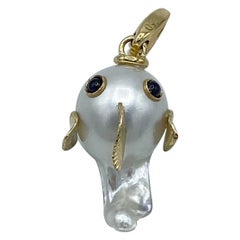 Fish Australian Pearl Blue Sapphire 18 Karat Gold Pendant Necklace