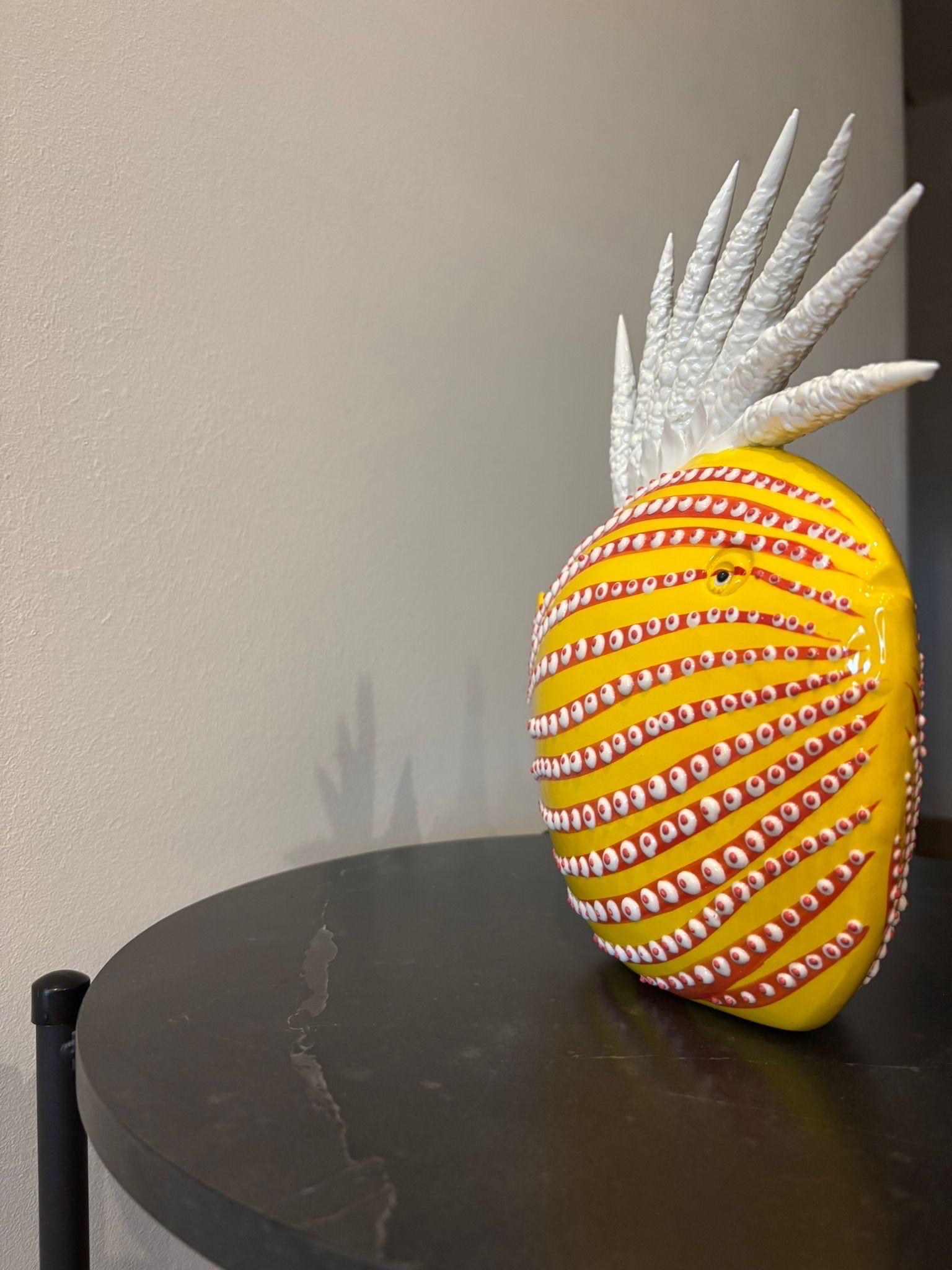 Fisch. Handgefertigtes und handbemaltes keramisches Dekorationsdesign. Italien, 2025. Maßgeschneidert. im Angebot 3