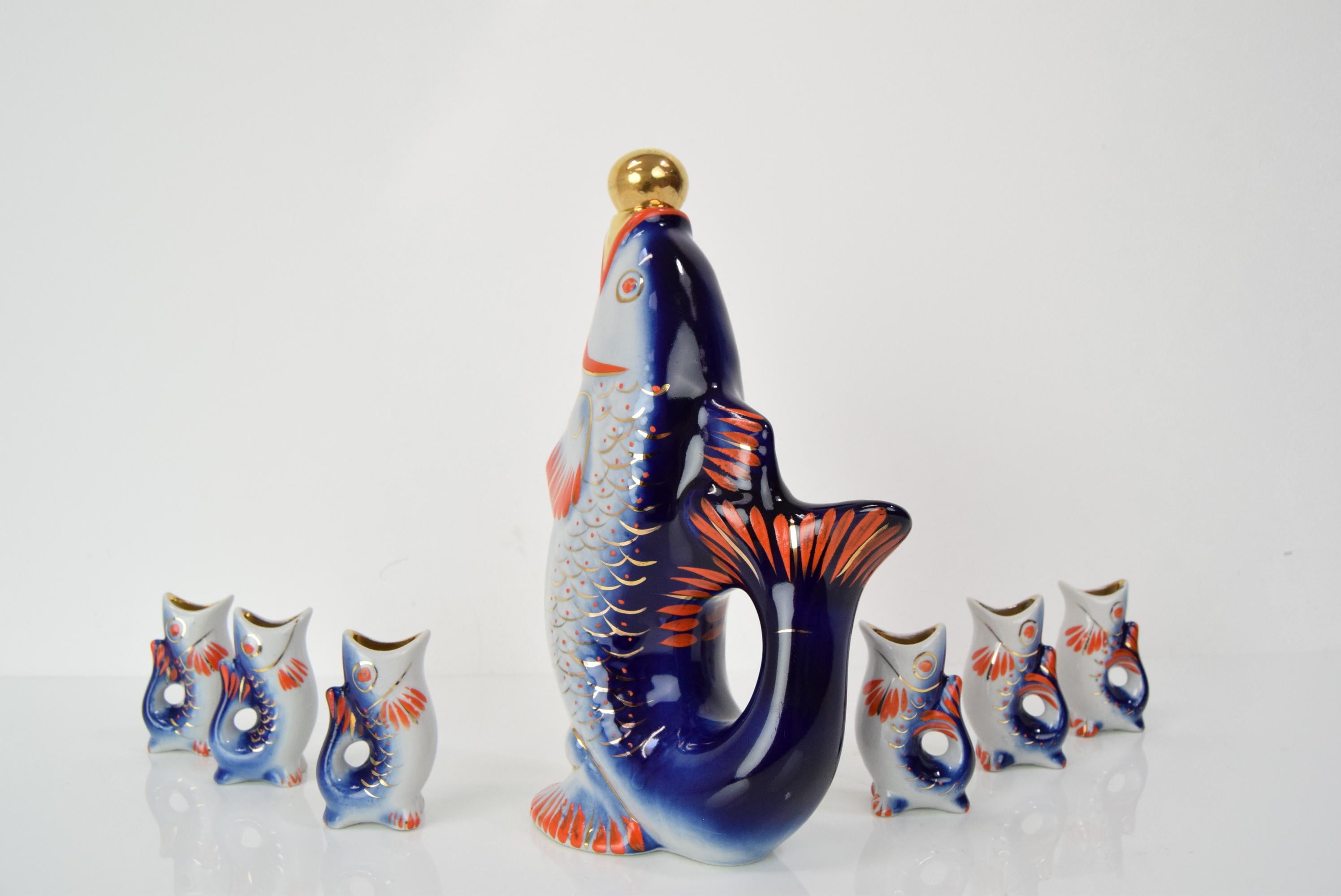 Mid-20th Century Fish Decanter Soviet Drinking Set Porcelain Fish Carafe Shots Glass, 1950's For Sale