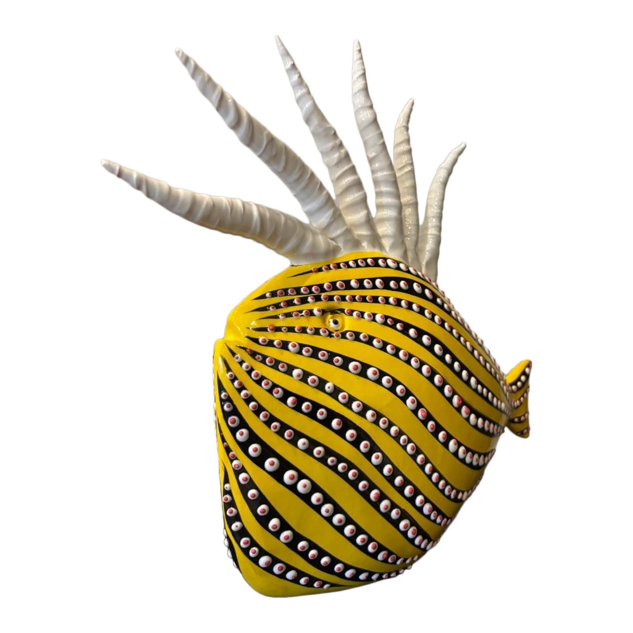 Design/One en céramique décorative en forme de poisson. Fabriqué à la main en Italie. Sur mesure. 2025