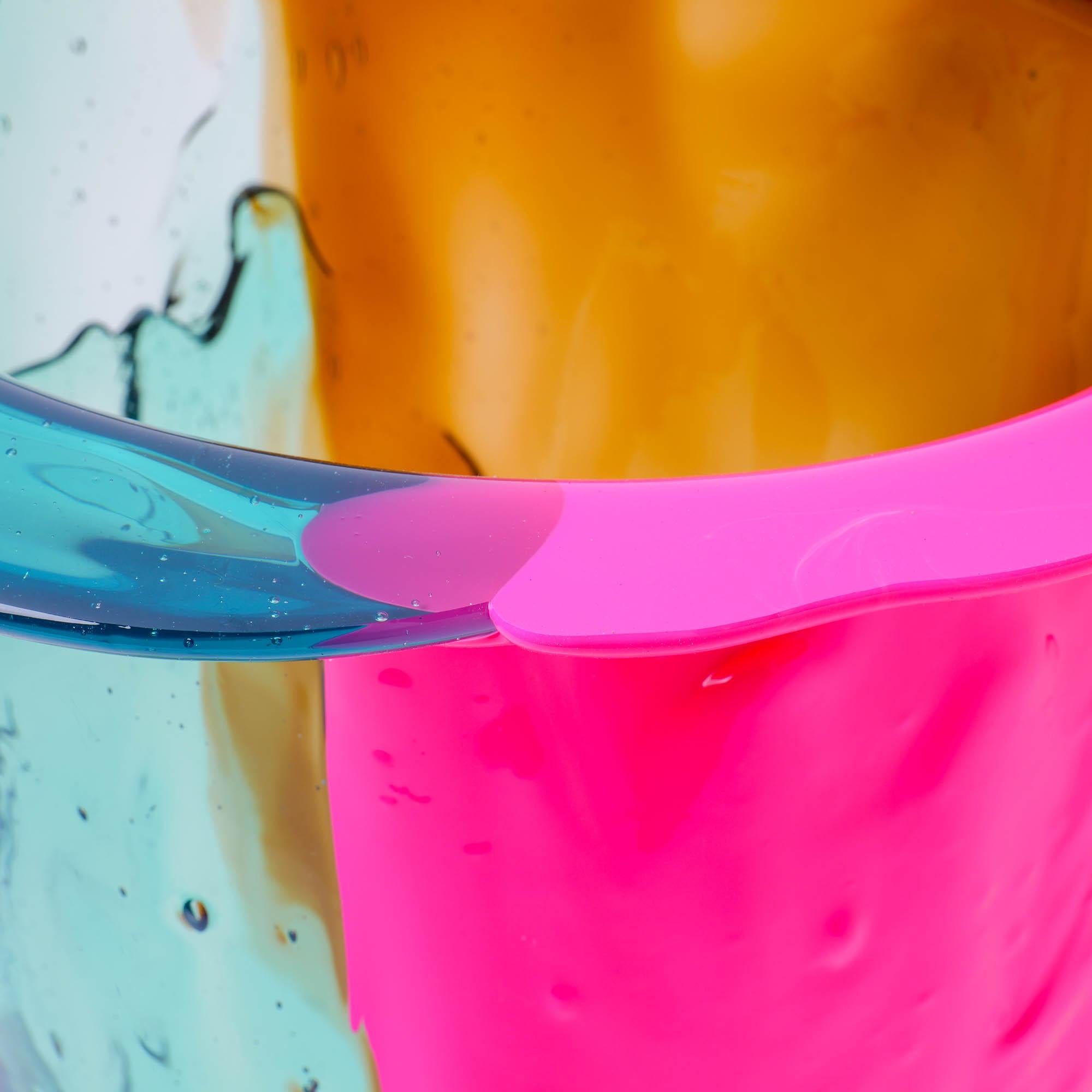 Fish Design Gaetano Pesce Amazonia Vase M Clear Aqua, Brown, Fluo Fuchsia, Mint in vendita 7