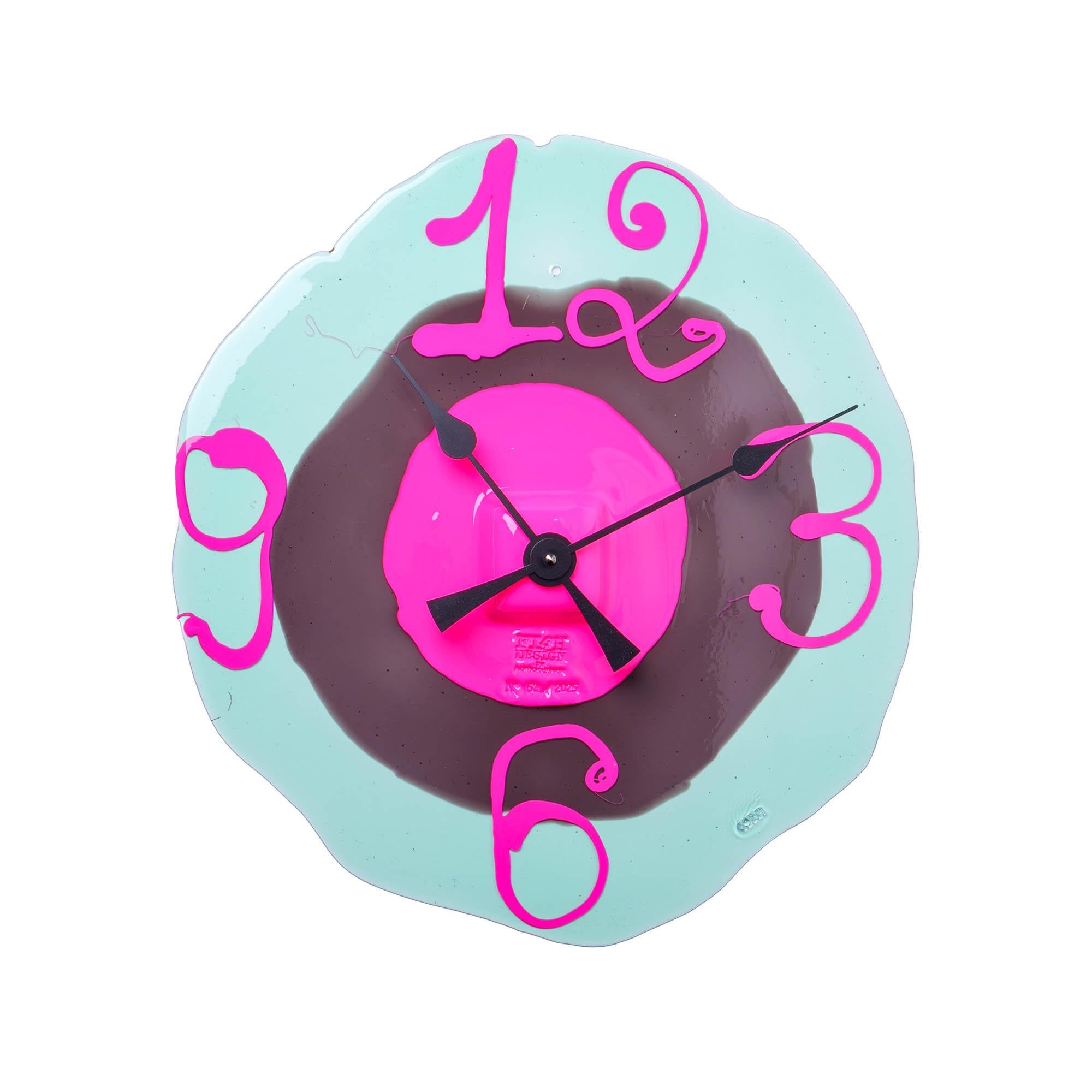 Watch me - Clear Aqua, Fumè, Fluo Fuchsia

Clock in hard resin designed by Gaetano Pesce for Fish Design collection.

Additional information: 
Material: Hard resin
Color: Clear Aqua, Fumè, Fluo Fuchsia
Dimensions: L - ø 42cm

This piece will be