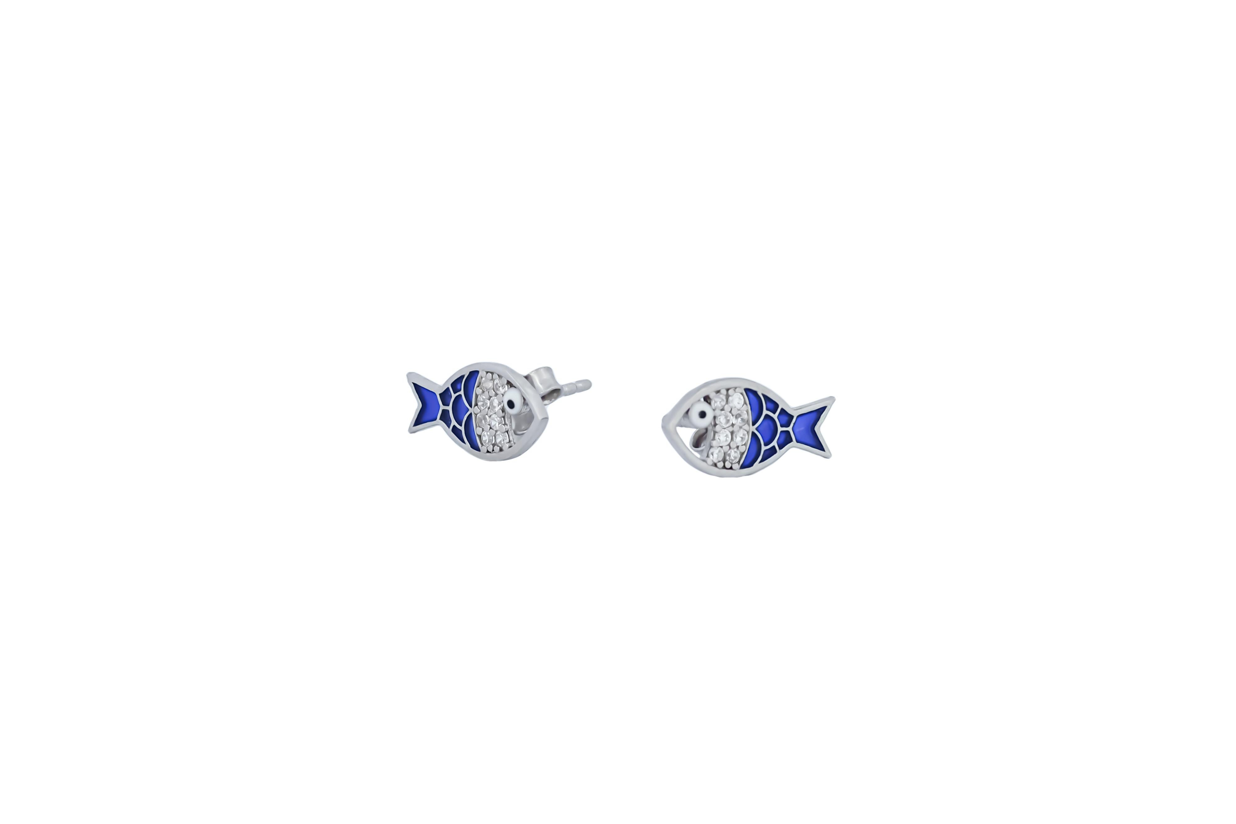 Modern Fish earrings with moissanites and blue enamel in 14k gold. For Sale