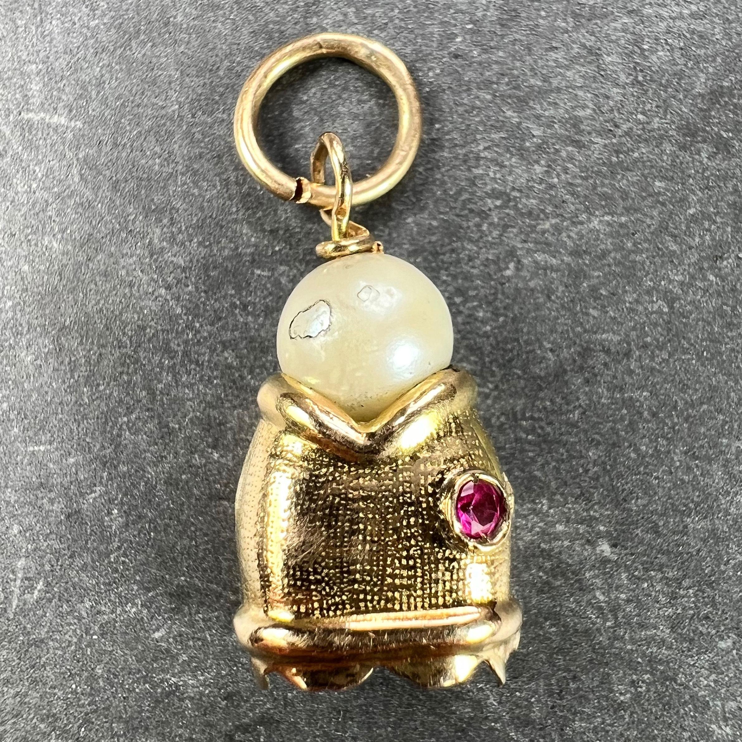 Uncut Fish Head 18K Yellow Gold Pearl Charm Pendant For Sale