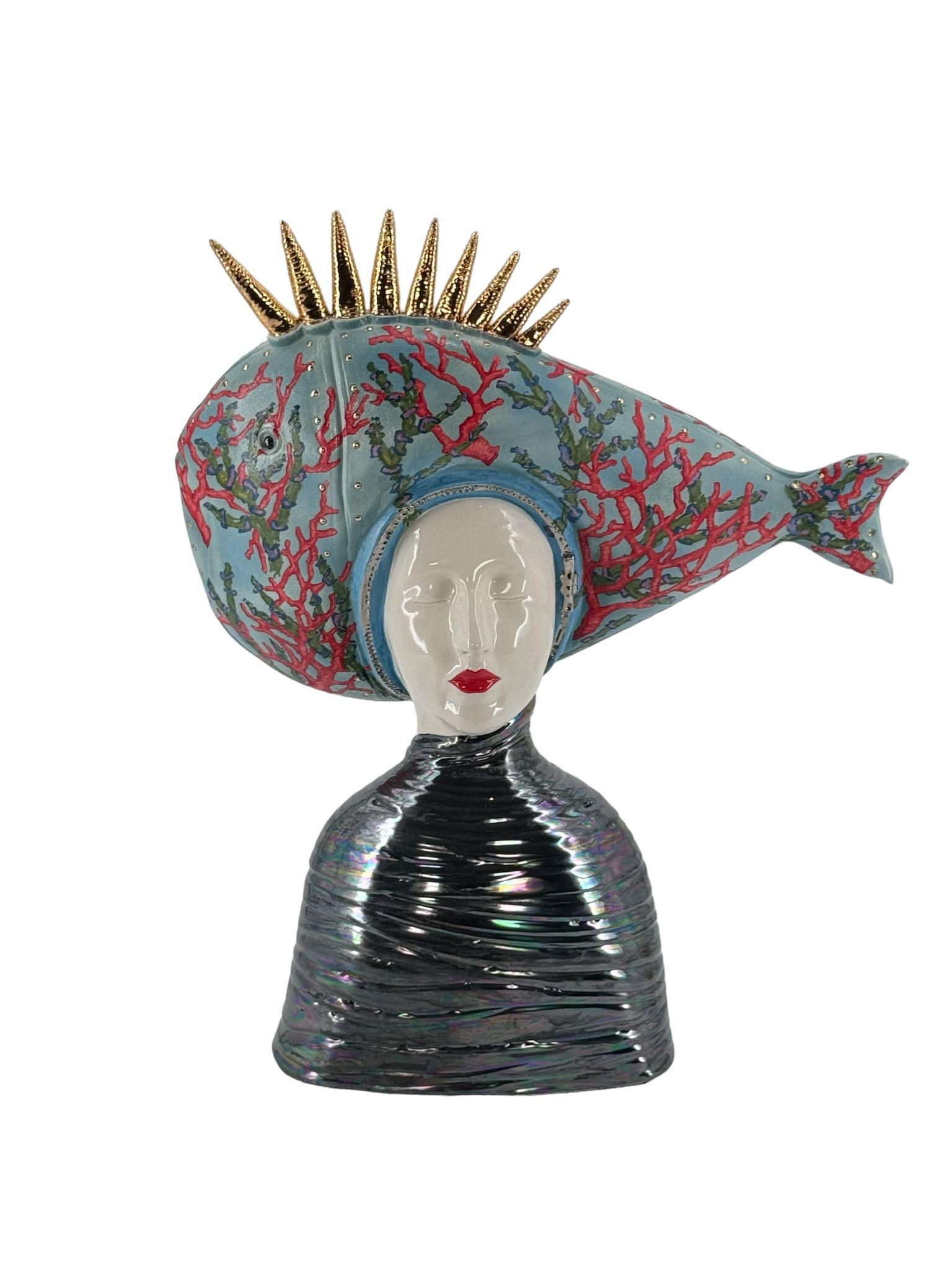 italien Tête de poisson Lady Sea Motif. Unique, fait et peint à la main. Céramique 2024 en vente