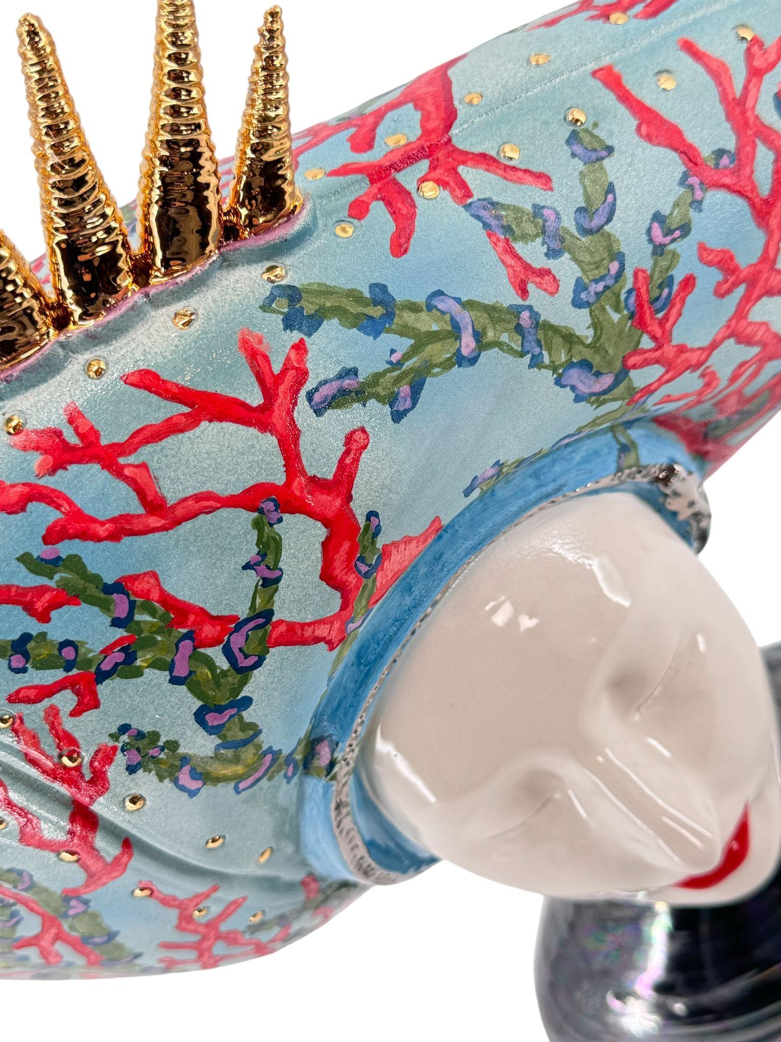 XXIe siècle et contemporain Tête de poisson Lady Sea Motif. Unique, fait et peint à la main. Céramique 2024 en vente
