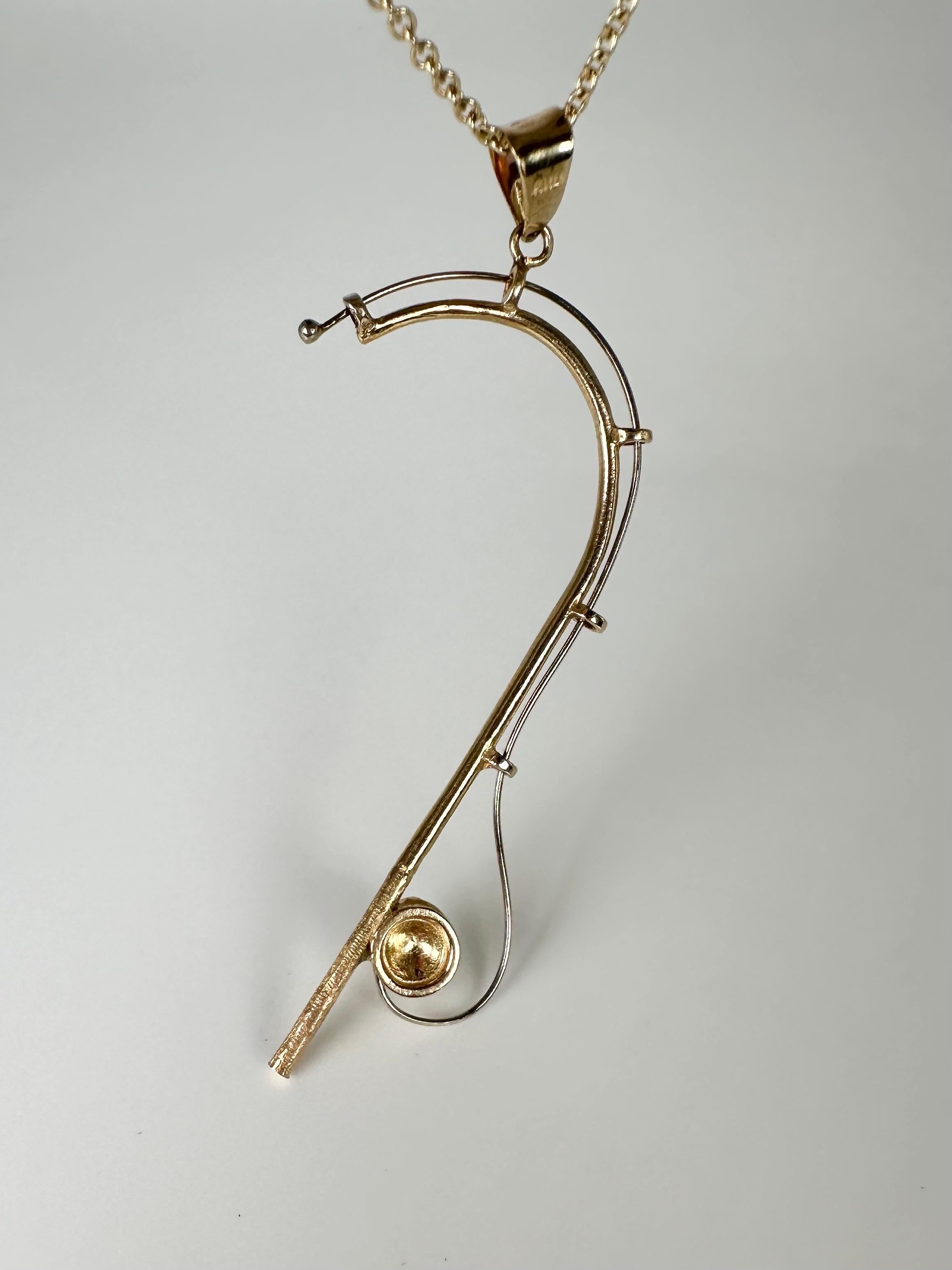 Sehr einzigartige Angelruten-Anhänger-Halskette, sehr groß und dennoch bequem und kunstvoll! Nur ein einziges Exemplar, ein Anhänger nach Maß für die Liebhaber der Fischerei!
GOLD: 14KT Gold
Artikel Nr.: 435-00060

WAS SIE BEI STAMPAR JEWELERS