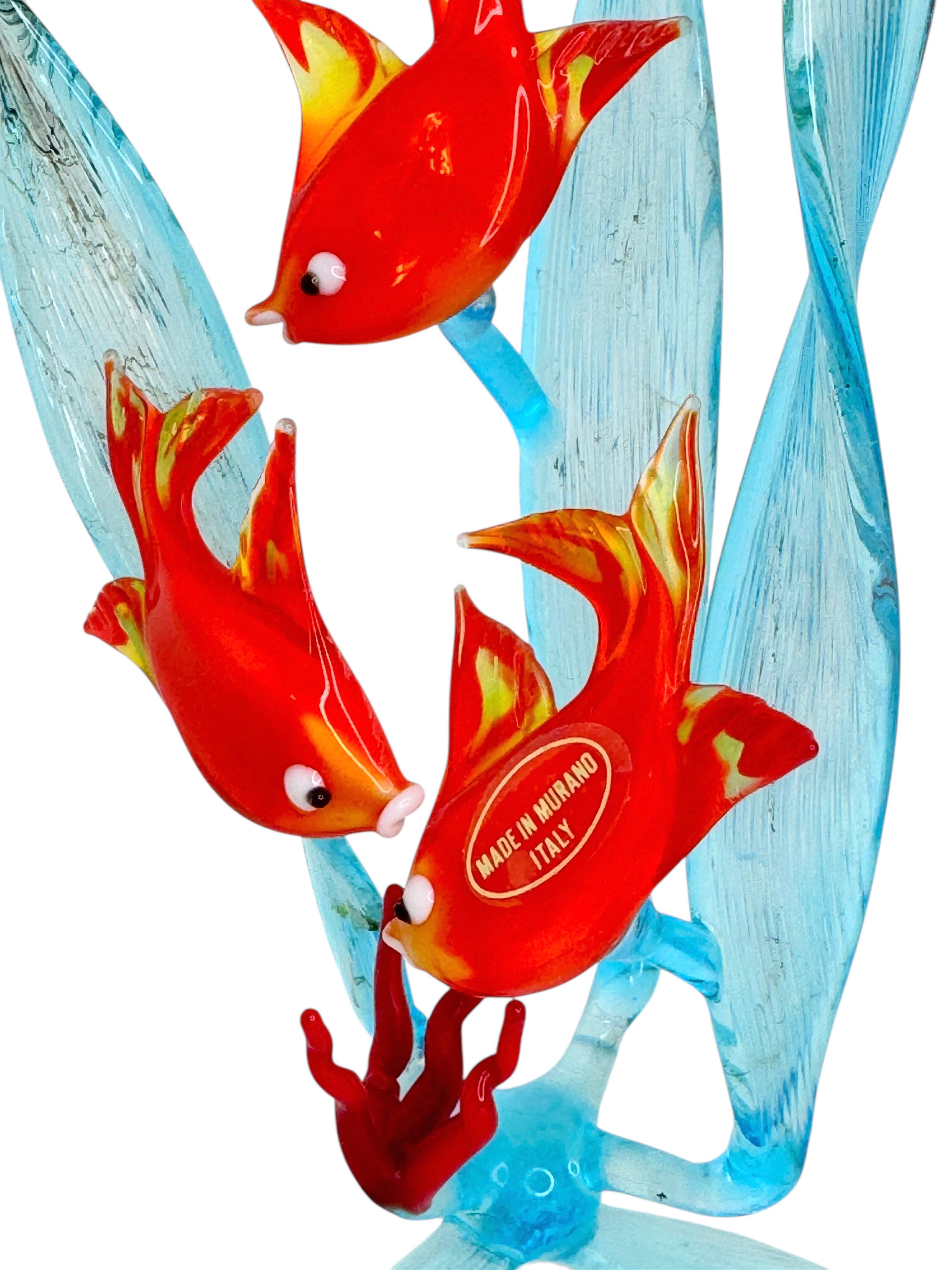 Fish In Corals Murano Art Glass Sculpture Figure Mid-20th Century, Venice Italy siglo XX