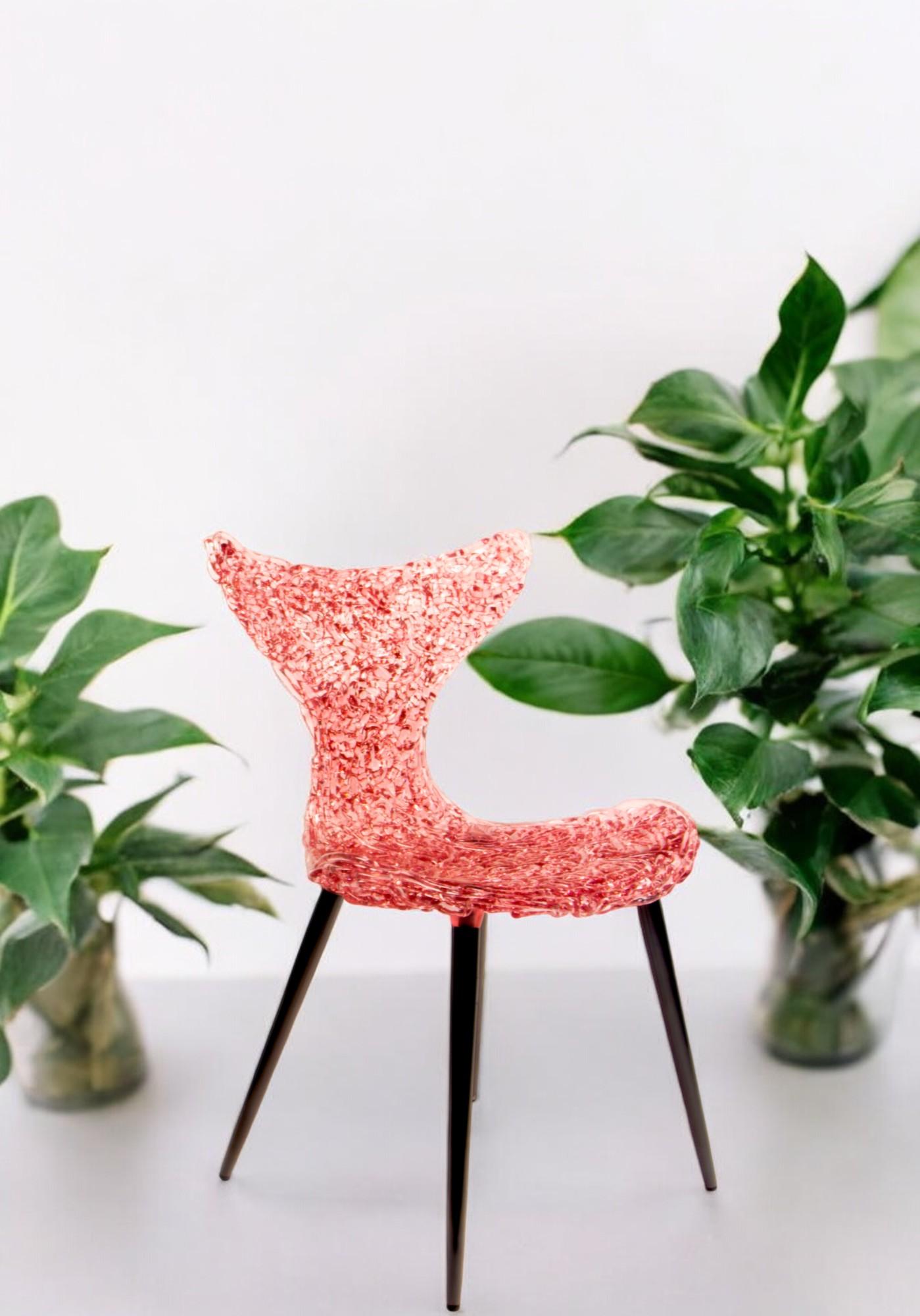 Americano Sedia innovativa - Design fluido con riflessi di luce e opzioni di colore audaci in vendita