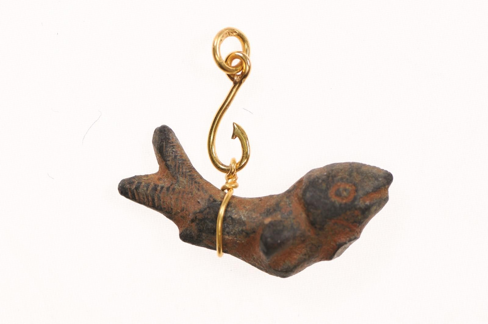 Fish on a hook Roman Pendant For Sale 7