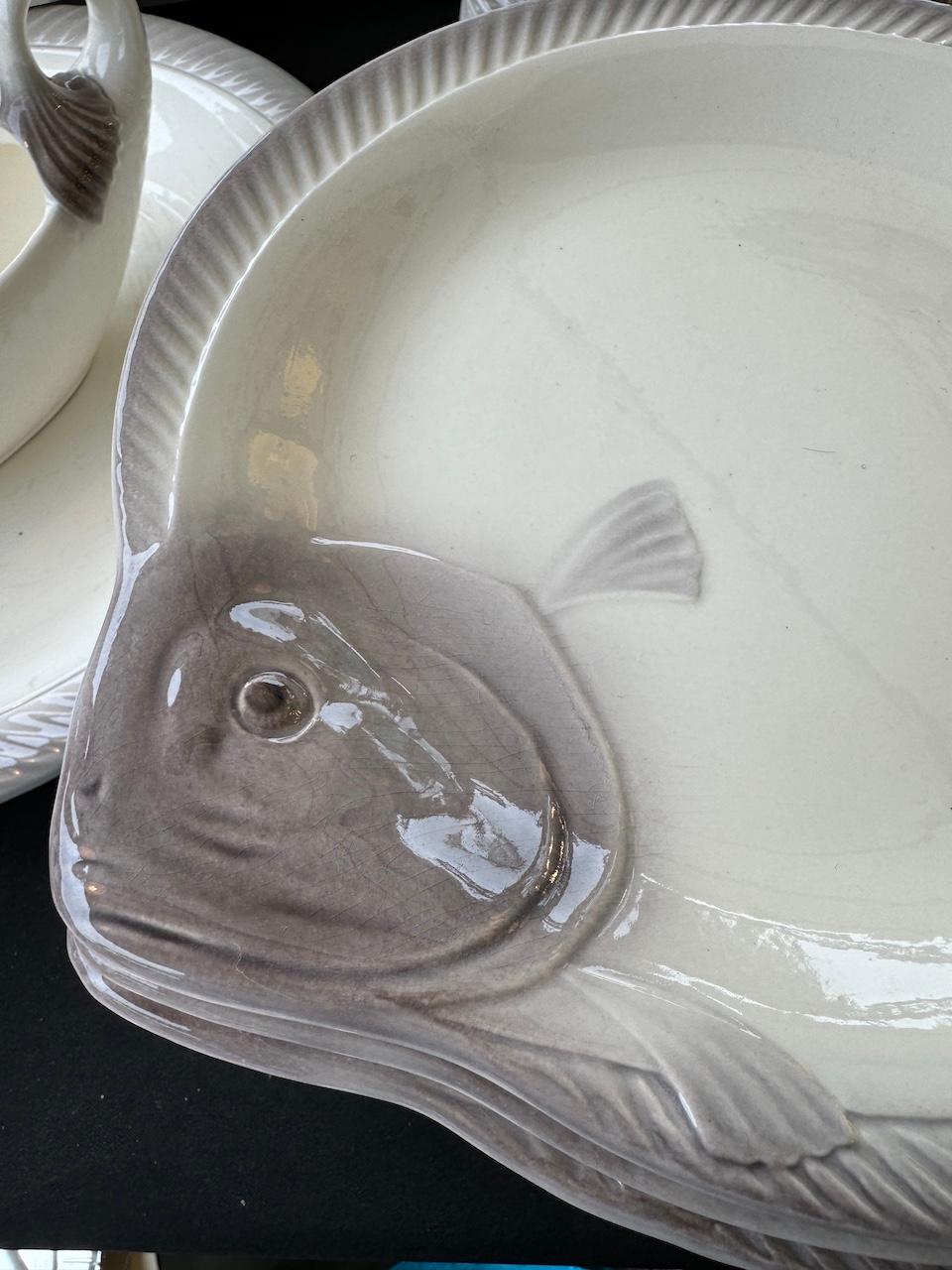 24 Platos y cubiertos de pescado Loza vidriada Waechtersbach Alemania A. Müller Jugendstil