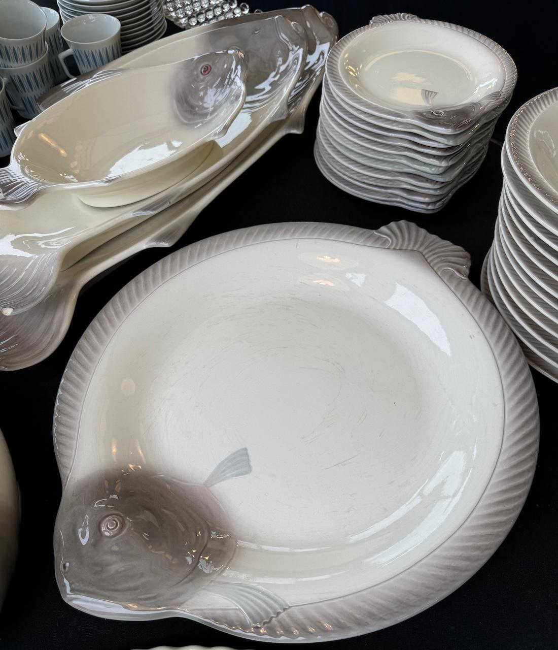 24 Platos y cubiertos de pescado Loza vidriada Waechtersbach Alemania A. Müller Cerámico