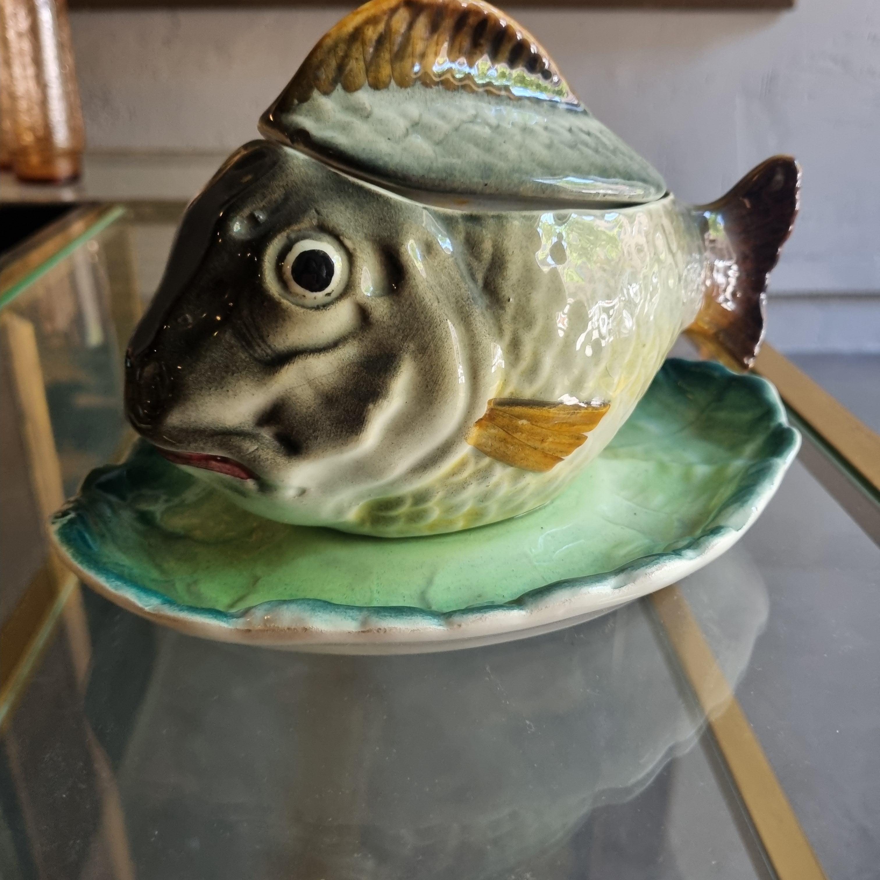 Mid-20th Century Fish Shaped Ceramic Sauce Tureen by Hispania CH Lladró For Sale