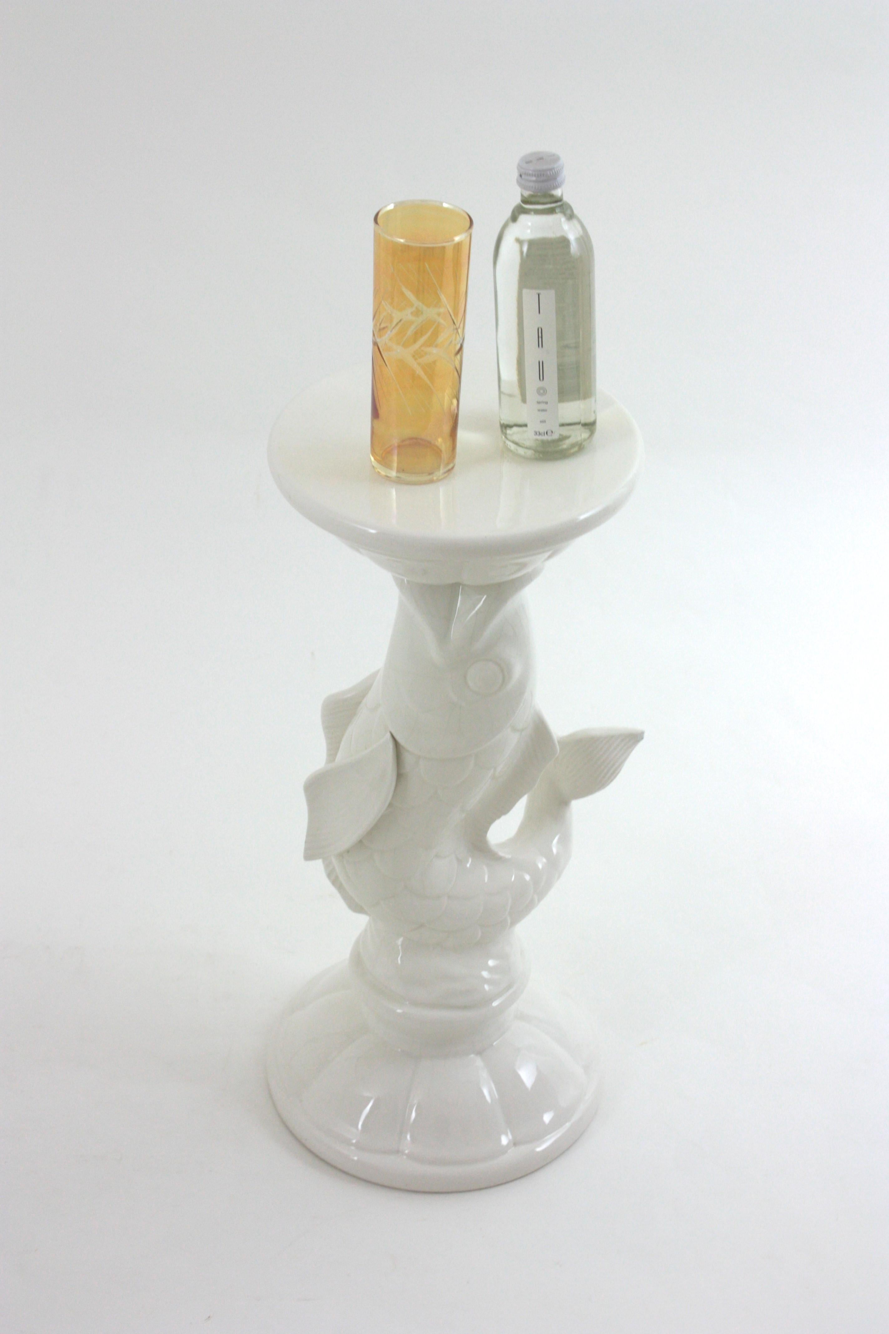 Tavolino a forma di pesce in ceramica bianca, Spagna 1950 in vendita 4