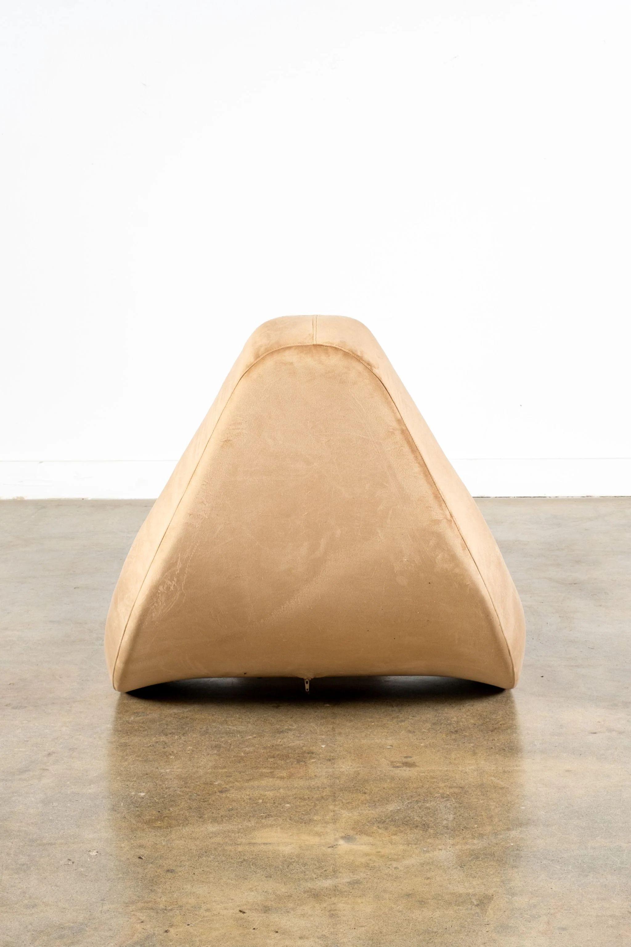 Postmoderne Chaise longue en forme de poisson en vente