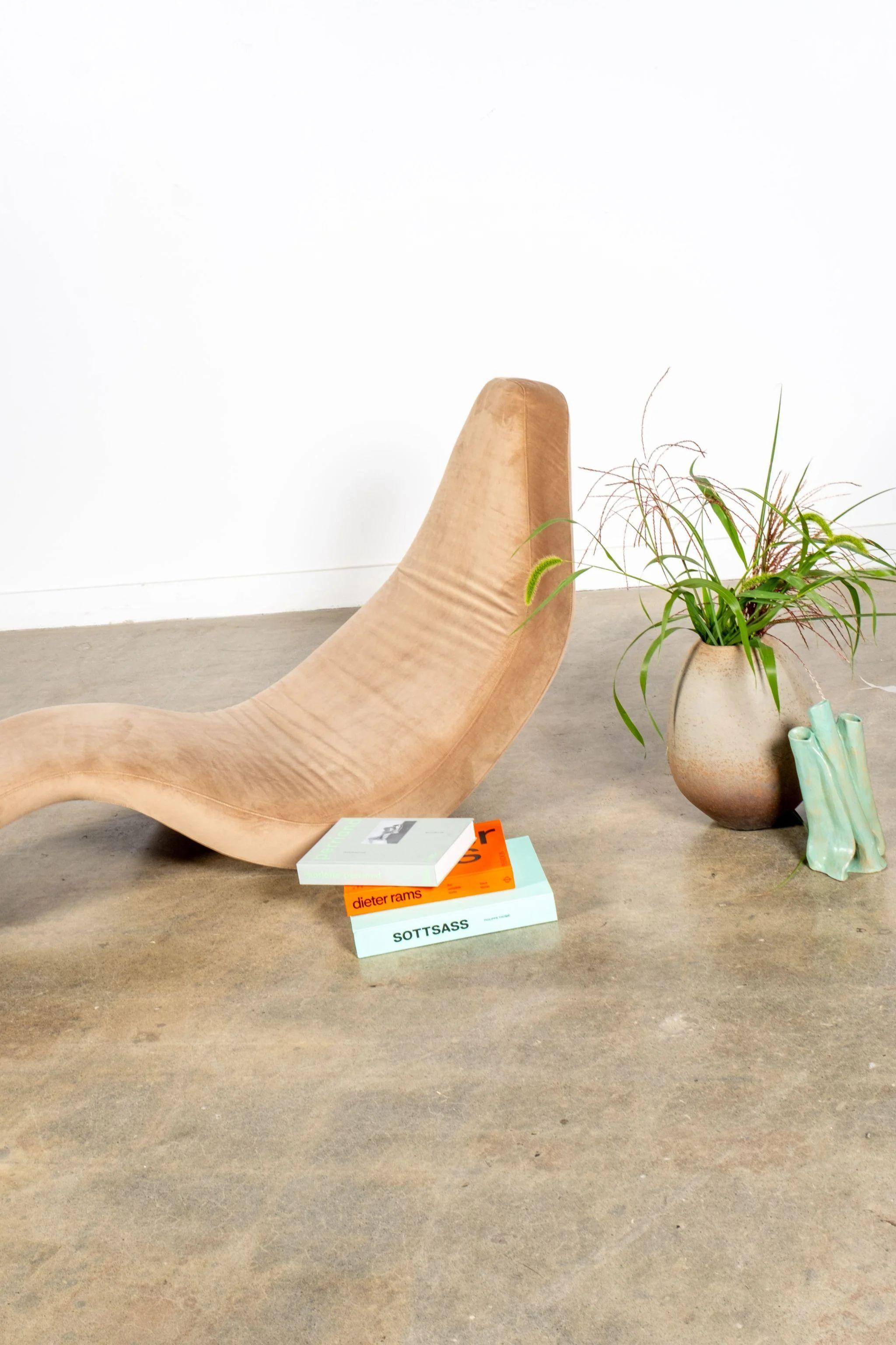 Chaise longue en forme de poisson en vente 1