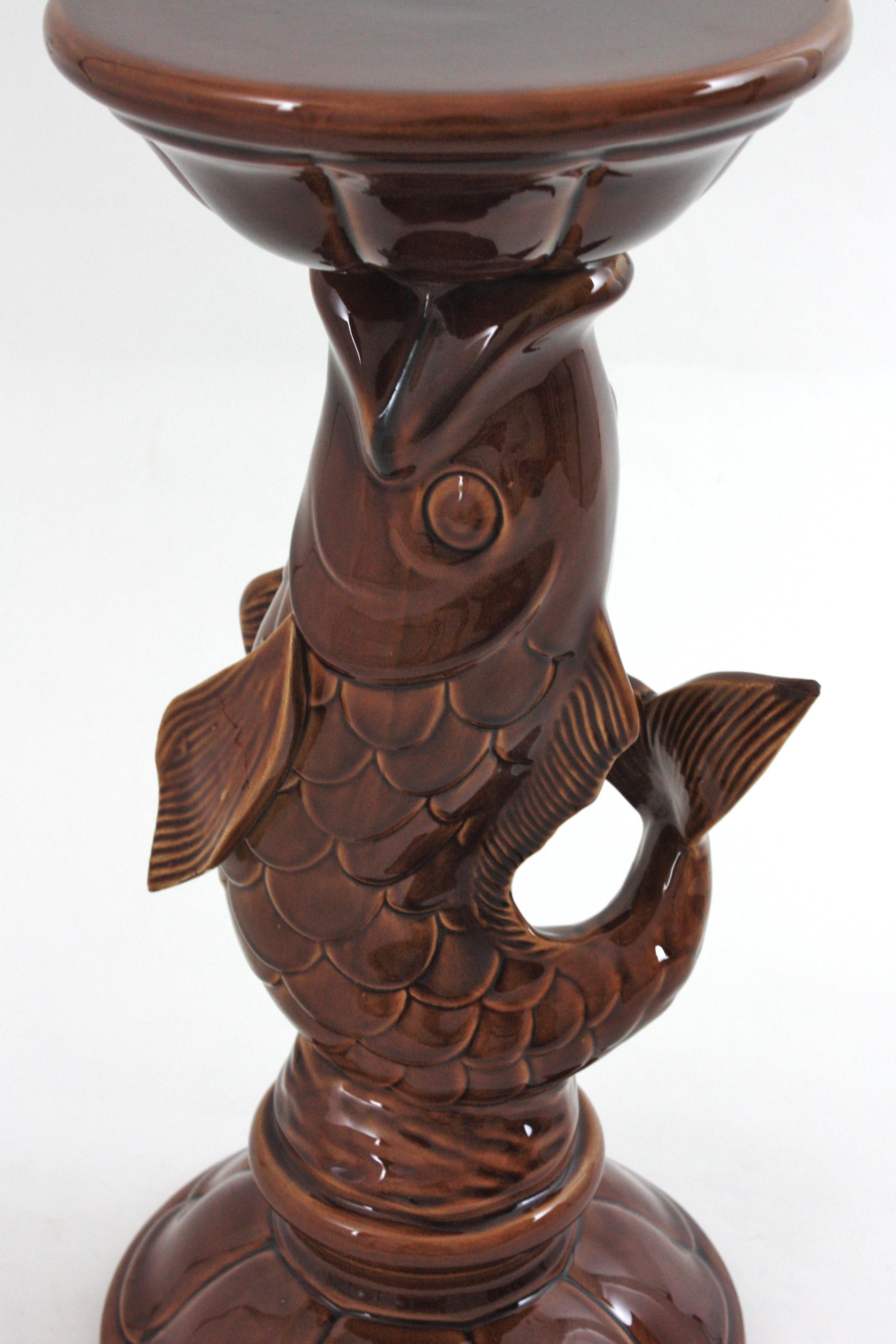 Spagnolo Tavolino a forma di pesce o tavolino in ceramica marrone, Spagna 1950 in vendita