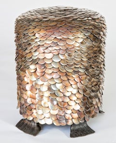 Fish Stool di Anadora Lupo, sedia di design in acciaio inossidabile fatta a mano / opera d'arte