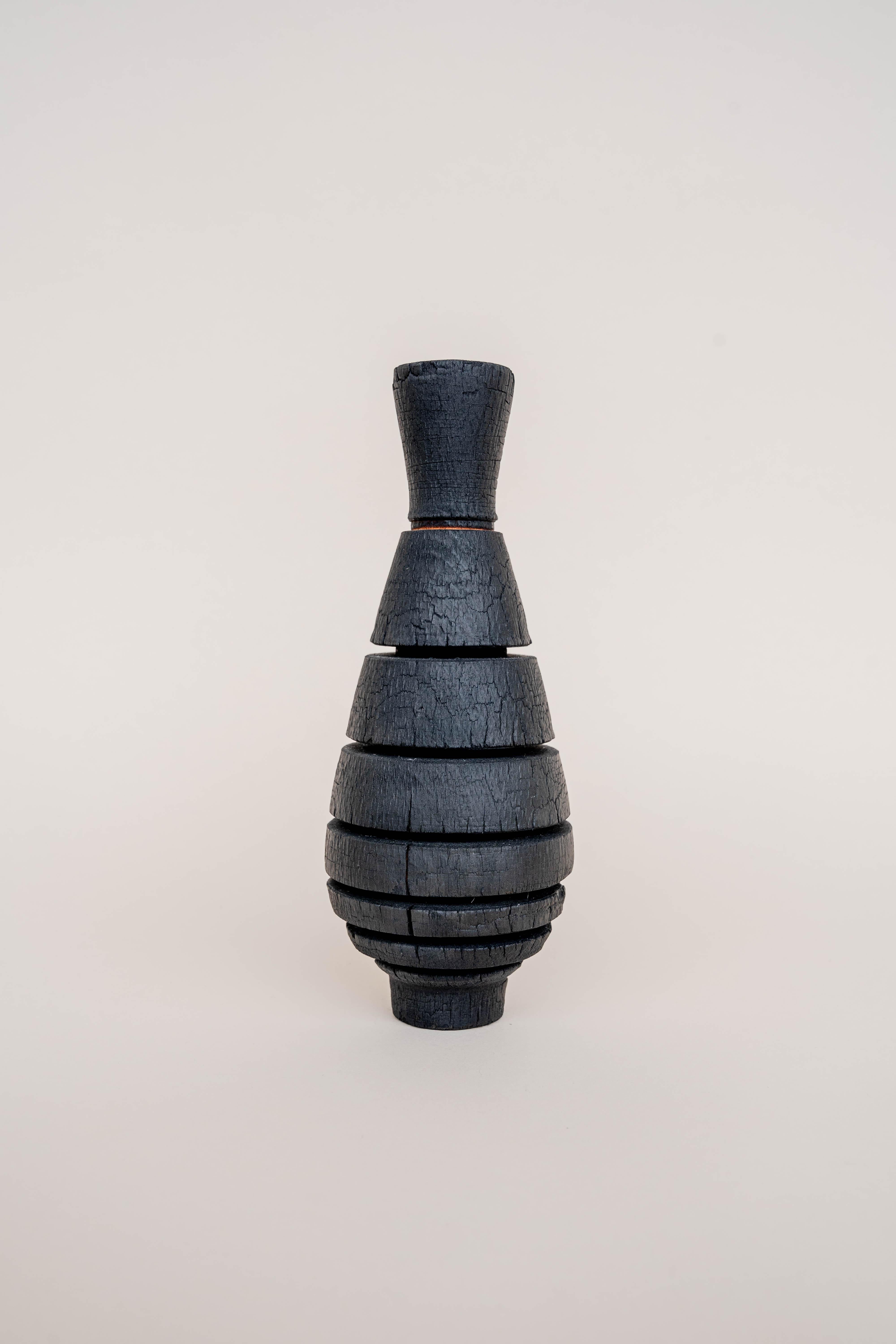 Fish Tail Burnt Vase by Daniel Elkayam For Sale 6