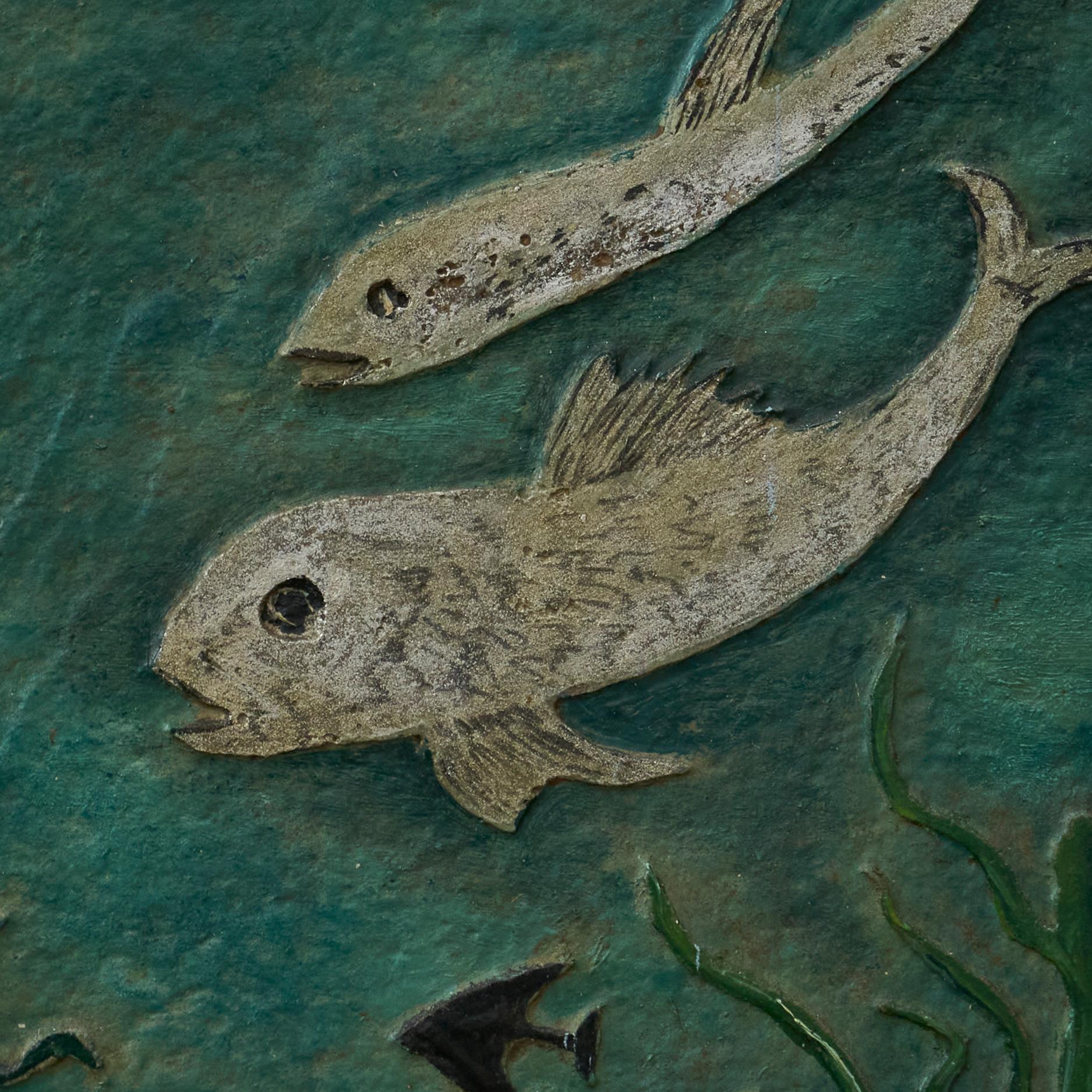 Fait main Panneau mural décoratif Poissons par Eternit Début du 20e siècle en vente