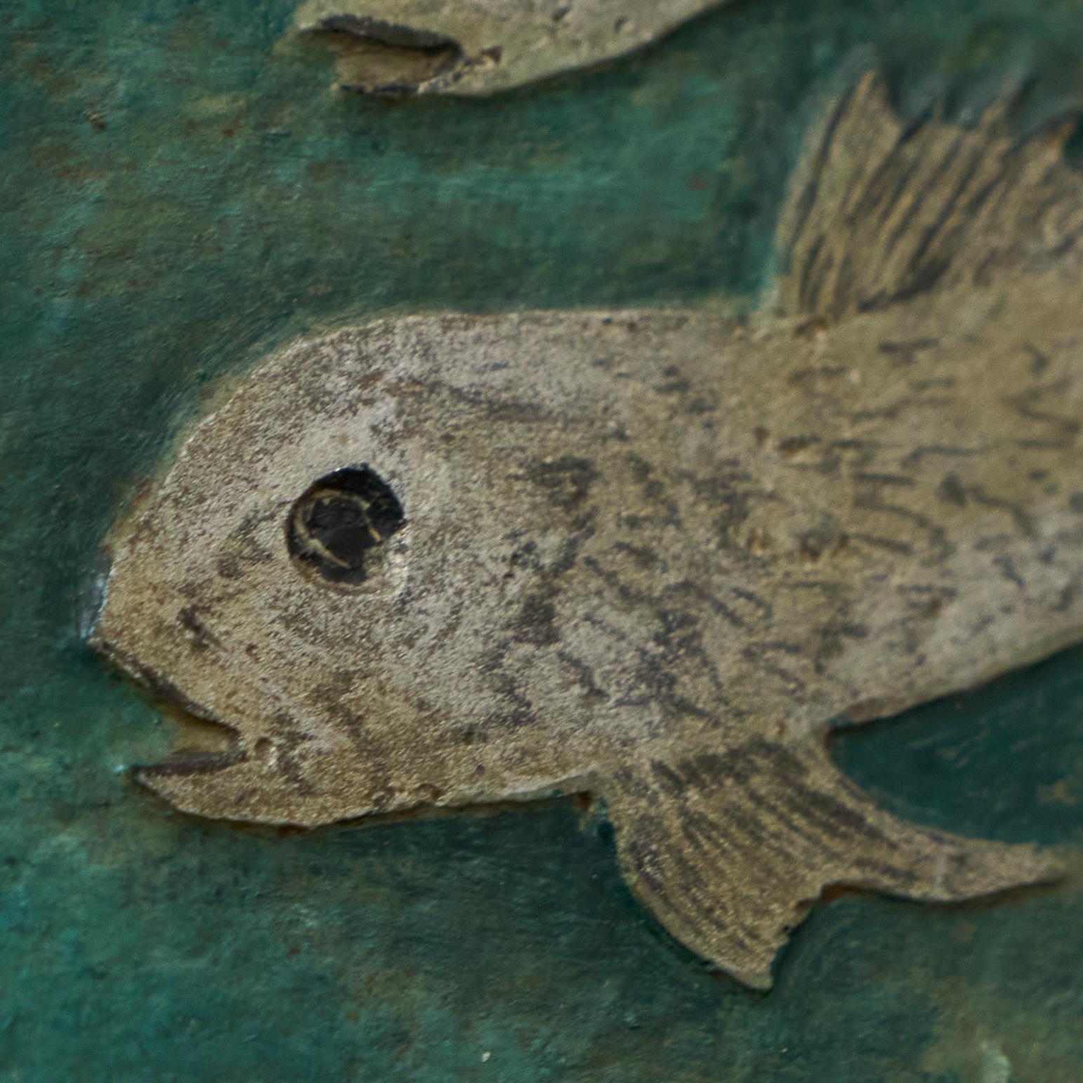 20ième siècle Panneau mural décoratif Poissons par Eternit Début du 20e siècle en vente