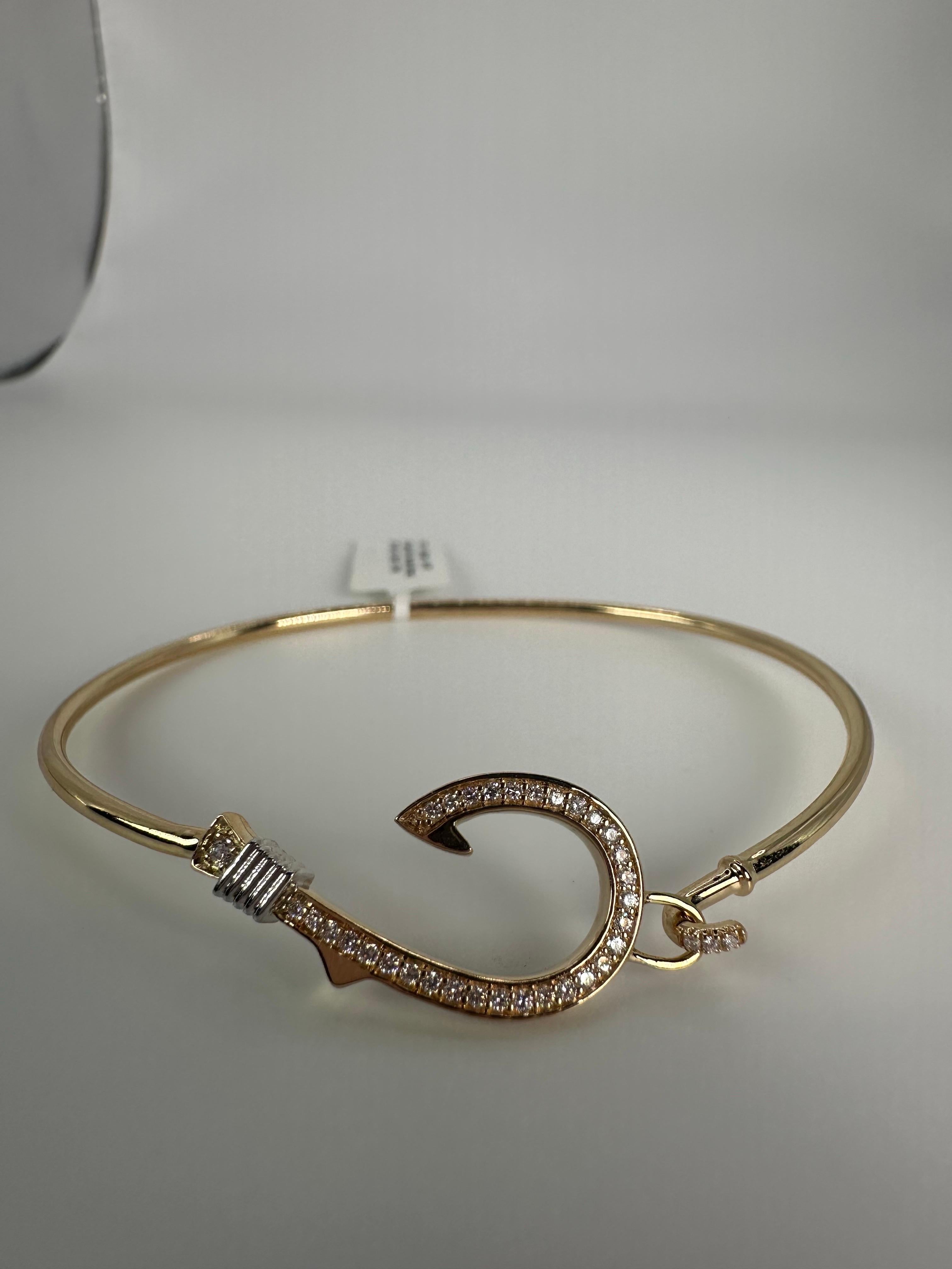 Fishhook diamond bracelet 14KT gold bangle bracelet stunning! For Sale 6