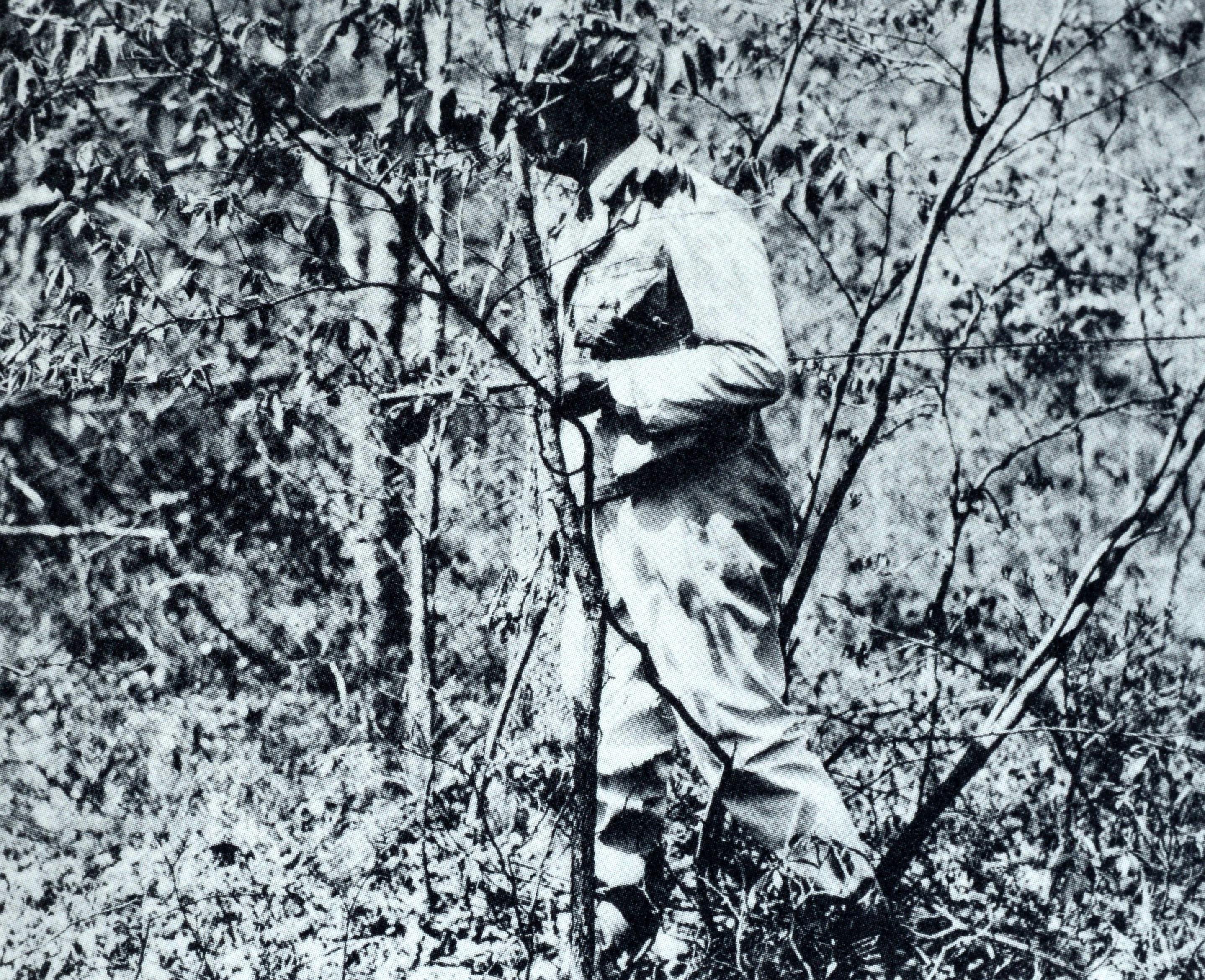 Fishing a Trout Stream von E. Connett, Limitierte Auflage, 1/2500, mit Schuber im Zustand „Hervorragend“ im Angebot in valatie, NY