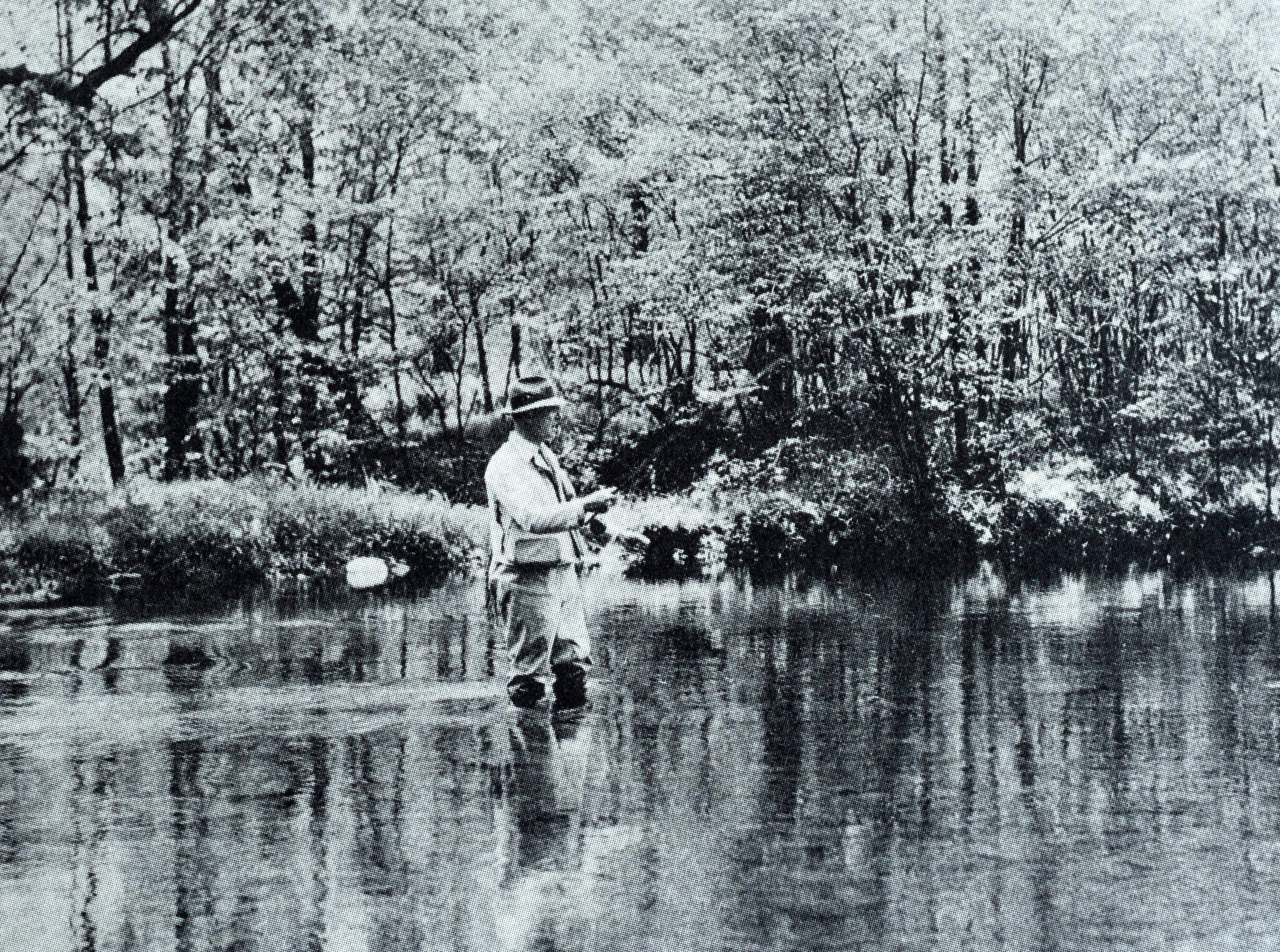Fishing a Trout Stream von E. Connett, Limitierte Auflage, 1/2500, mit Schuber (Ende des 20. Jahrhunderts) im Angebot