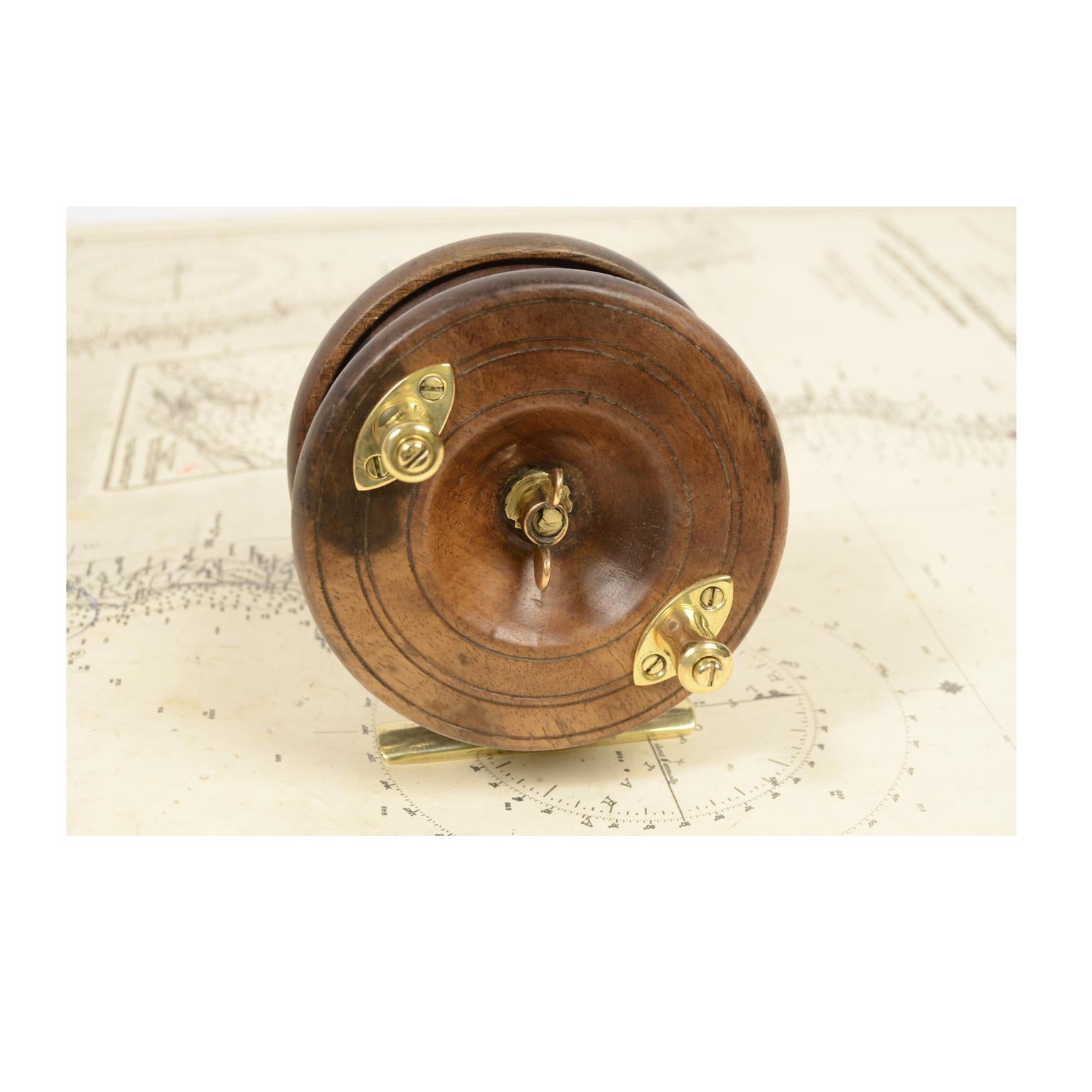 antique wooden fishing reels price guide