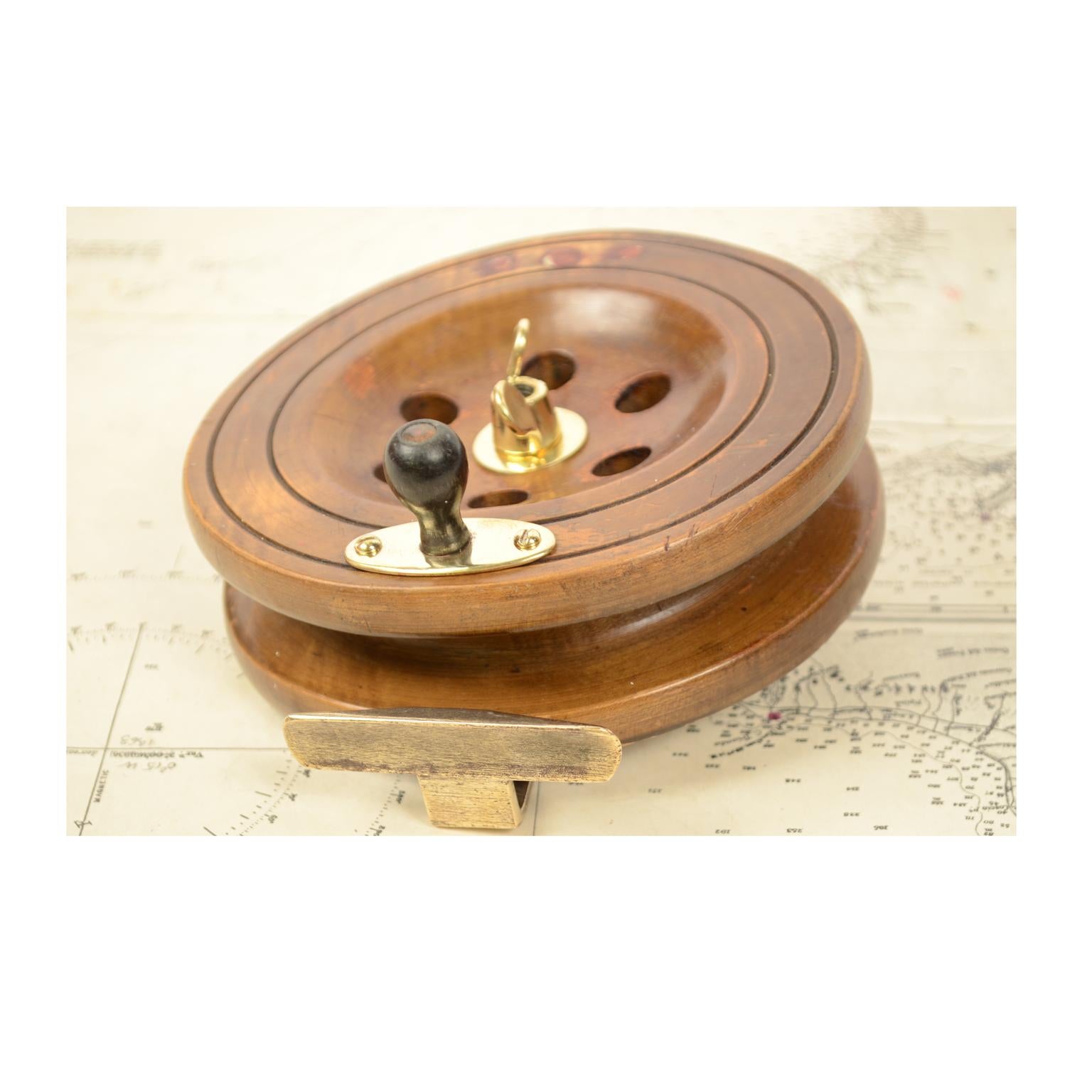 Fishing Reel of Turned Oak and Brass, 1900 1