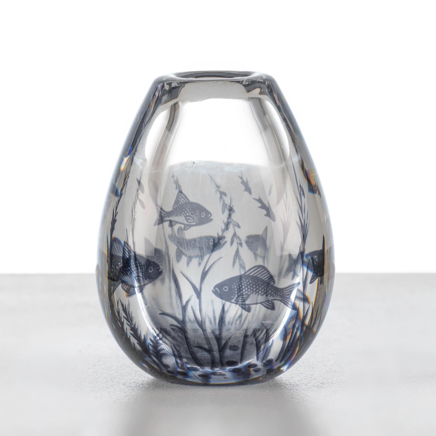 Fiskgraal-Vase von Edward Hald für Orrefors, Schweden, 1950er Jahre (Moderne der Mitte des Jahrhunderts) im Angebot