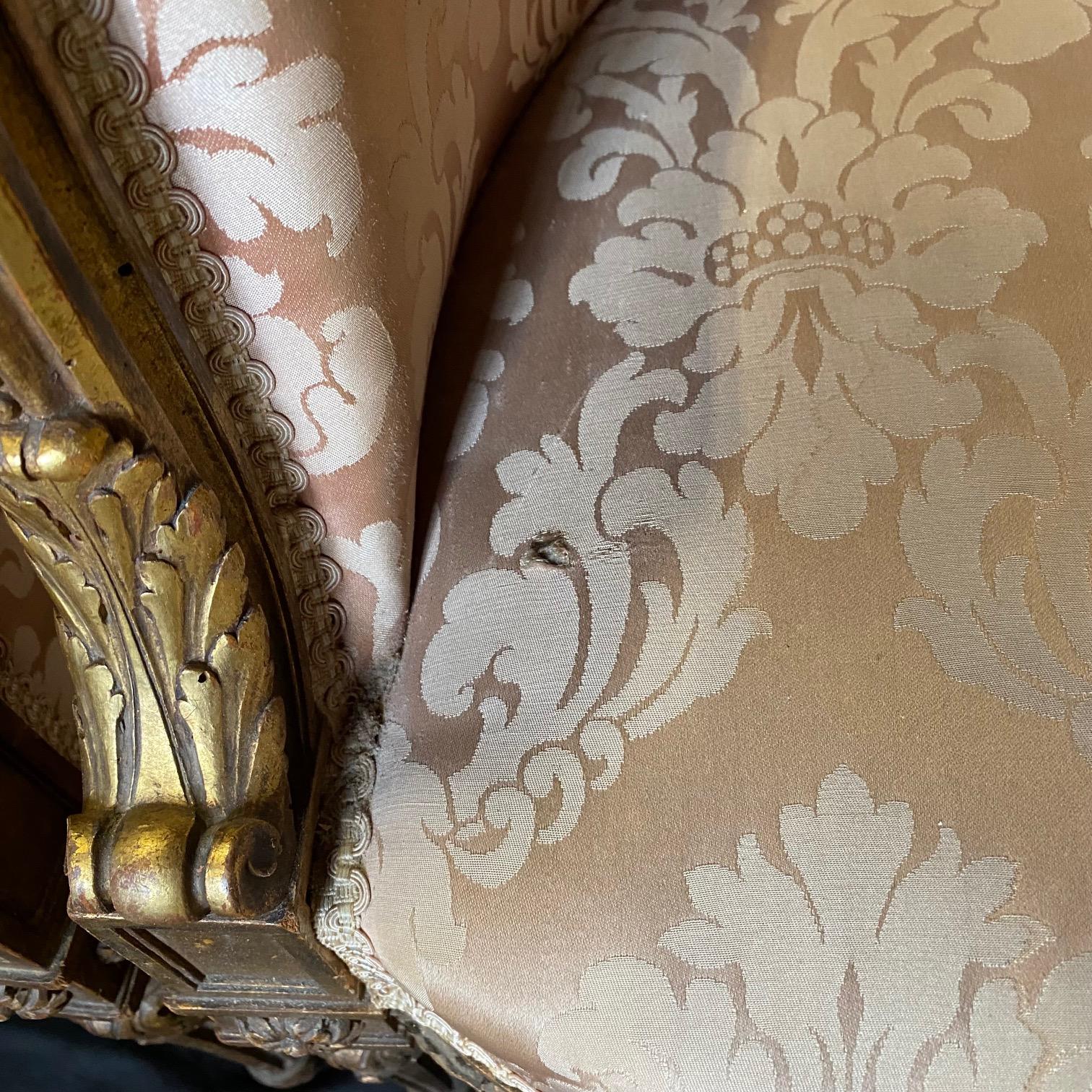 Fit for a Queen Giltwood & Rose Damask Sofa from Salon Suite For Sale 11