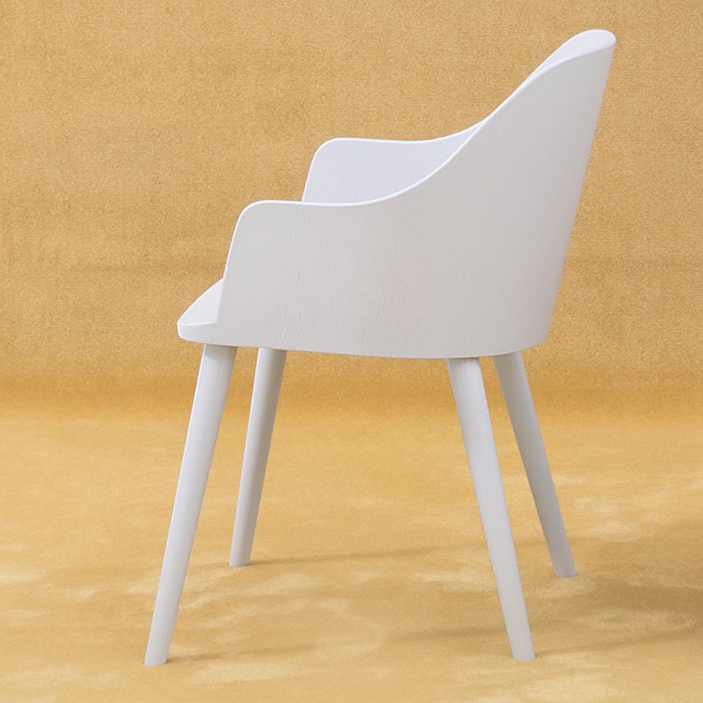 Modern Fitt Silk Gray Chair by Victor Carrasco