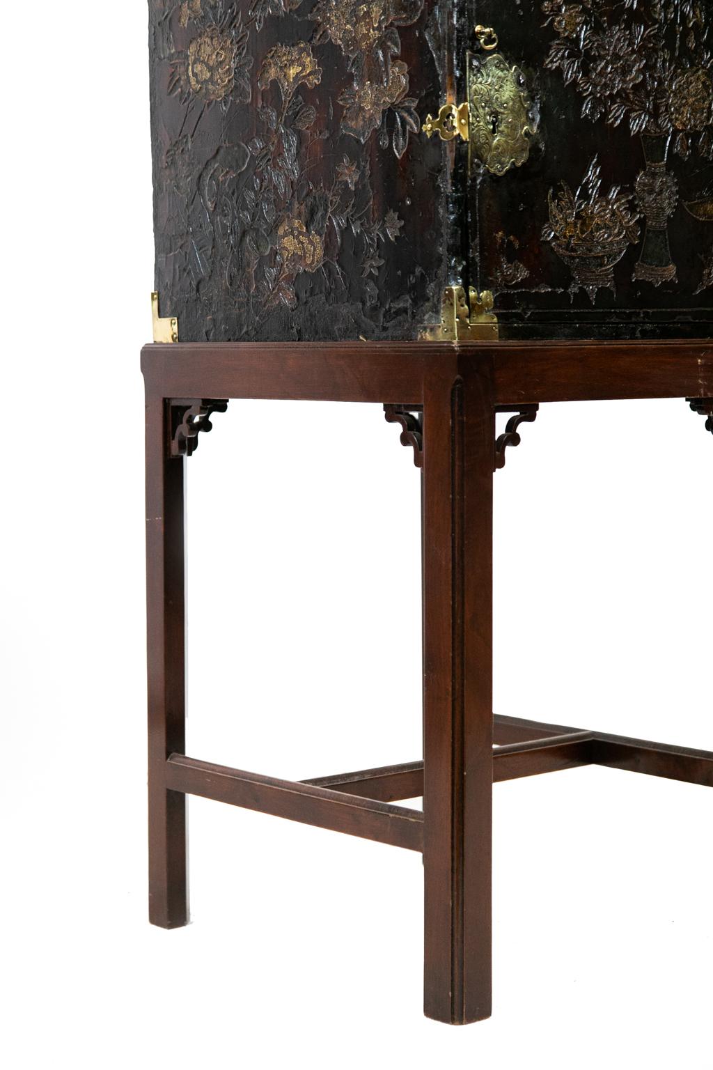 Lacquered Fitted Chinoiserie Chest on Stand For Sale