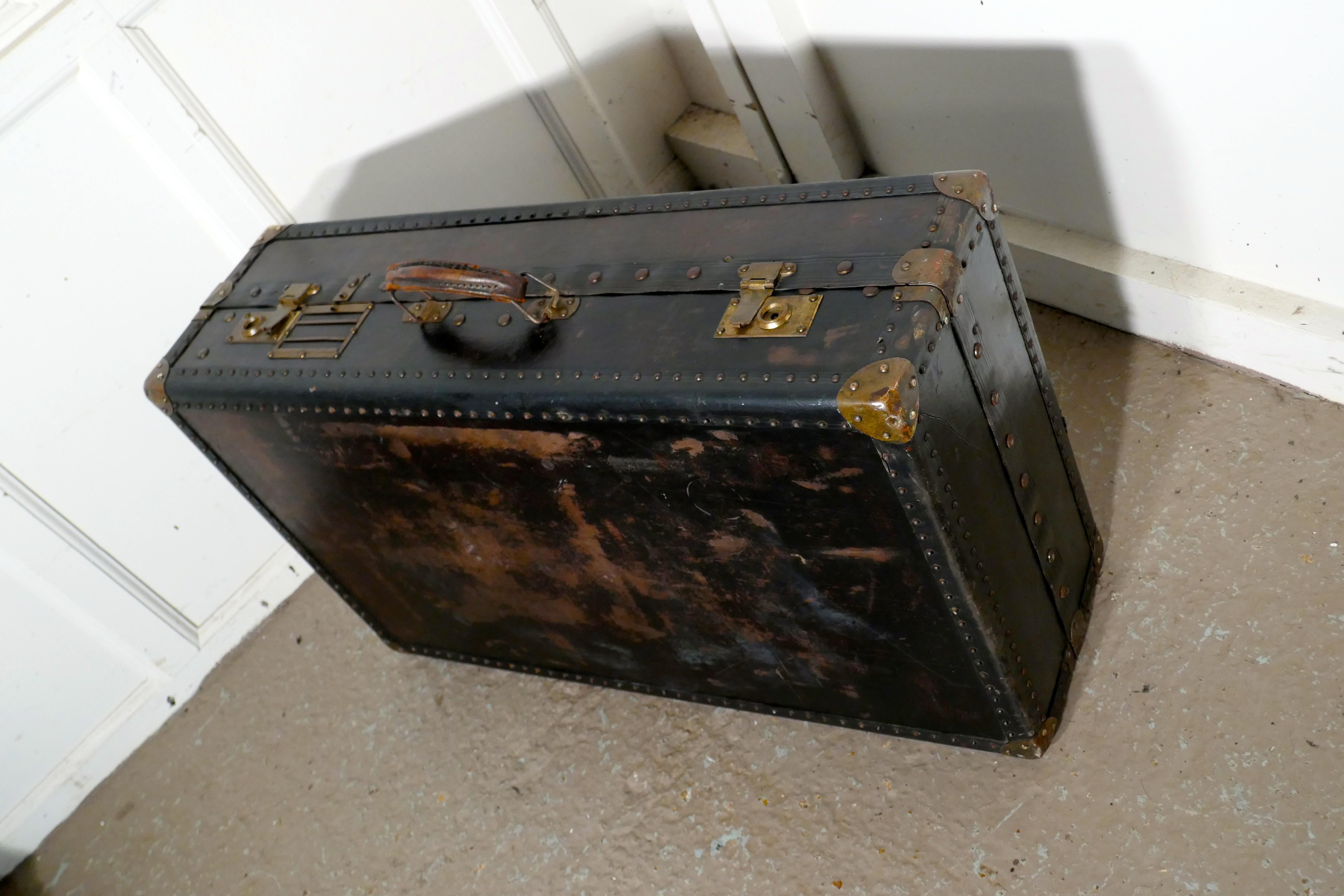 Fitted Steamer Cabin Trunk, Portmanteau In Good Condition In Godshill, Isle of Wight