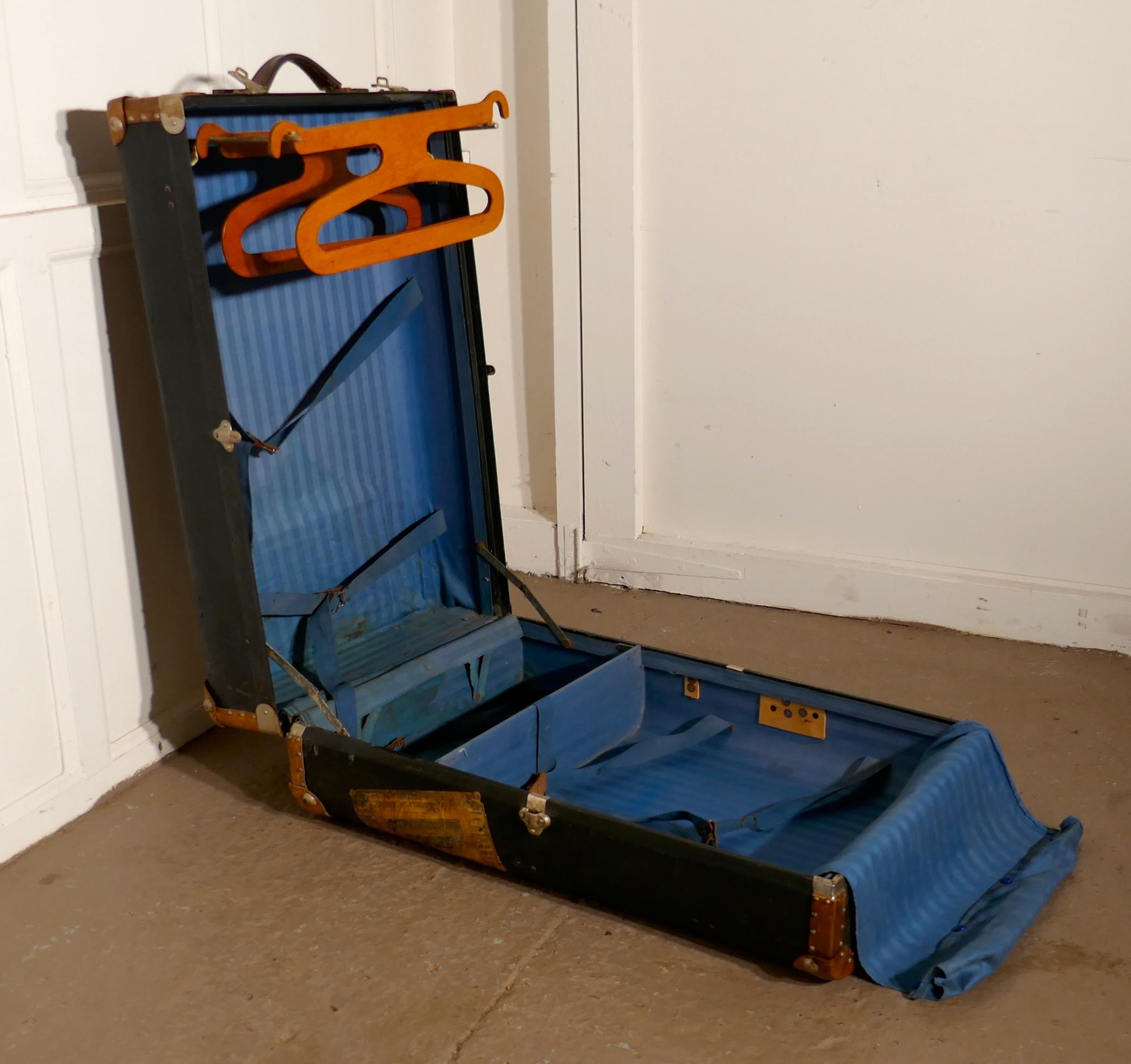modern steamer trunk luggage