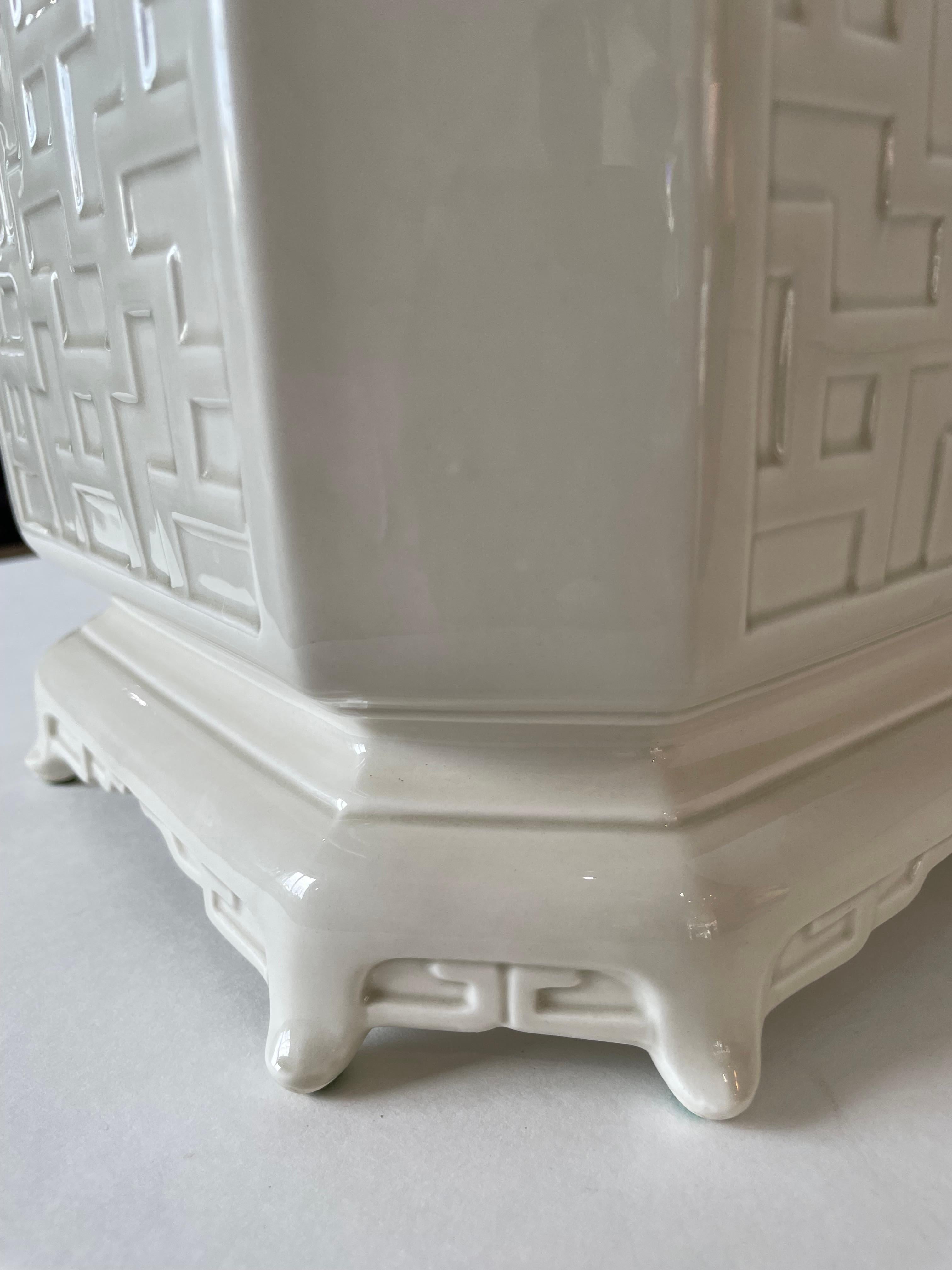 Fitz and Floyd Cache Pot For Sale 2