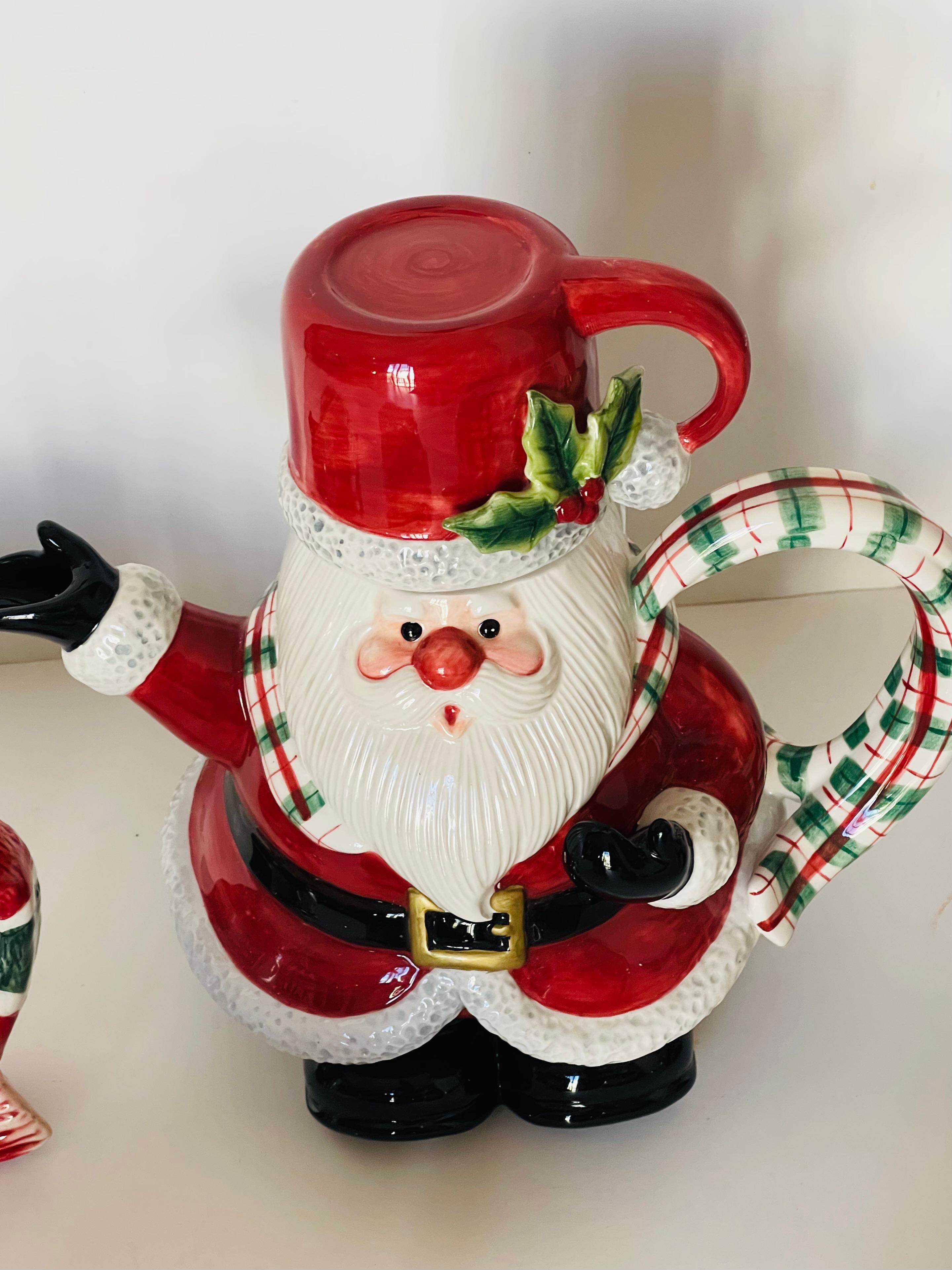 Fitz and Floyd Christmas Santa Claus Teekanne mit 4 Schneemänner Tassen (amerikanisch) im Angebot