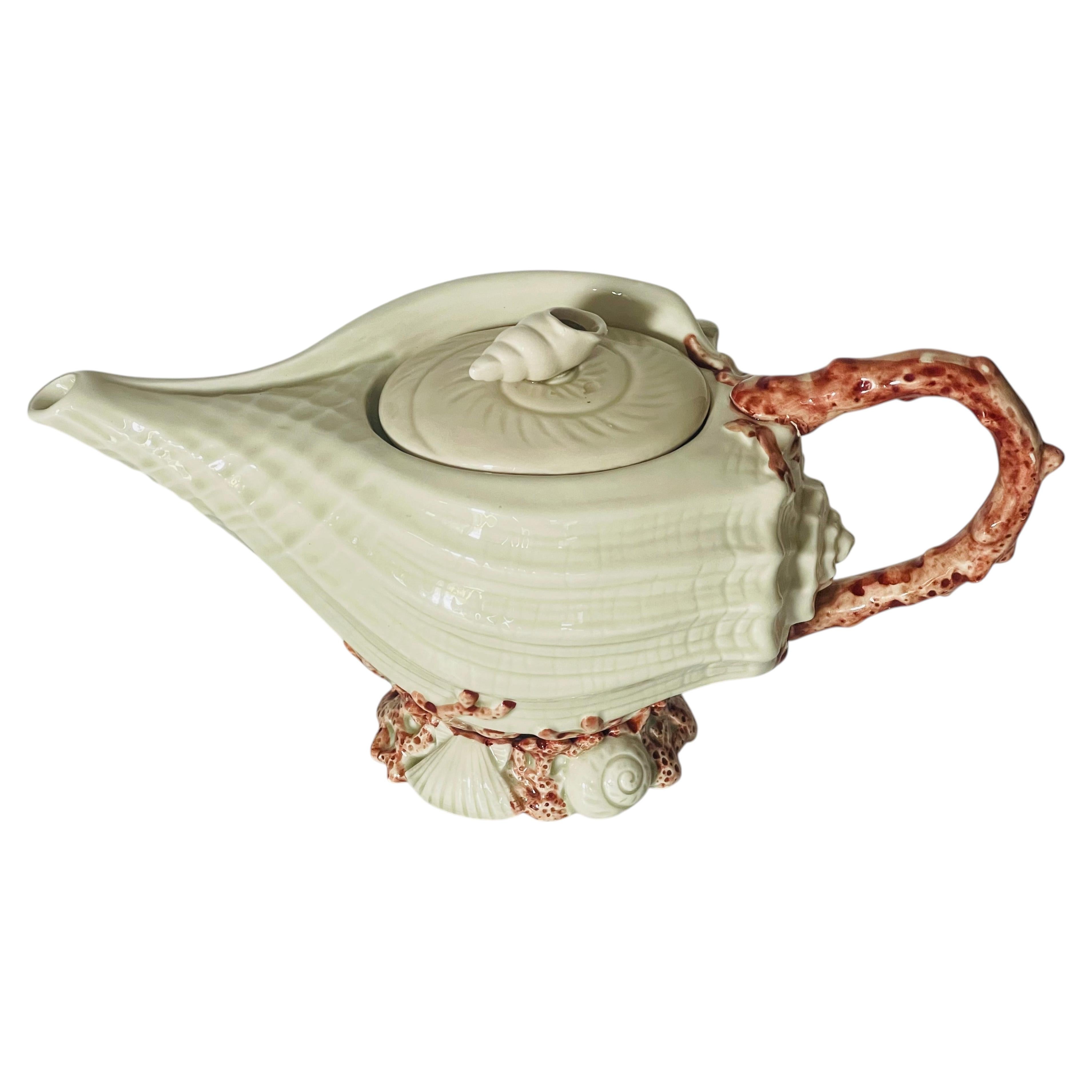 Fitz and Floyd Majolica Sea Shell Teapot, Ceramic, USA, 1960 For Sale