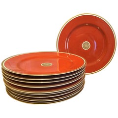 Vintage Fitz and Floyd Medallion d’Or Set of 10 Persimmon and Gold Dinner Plates, 1979