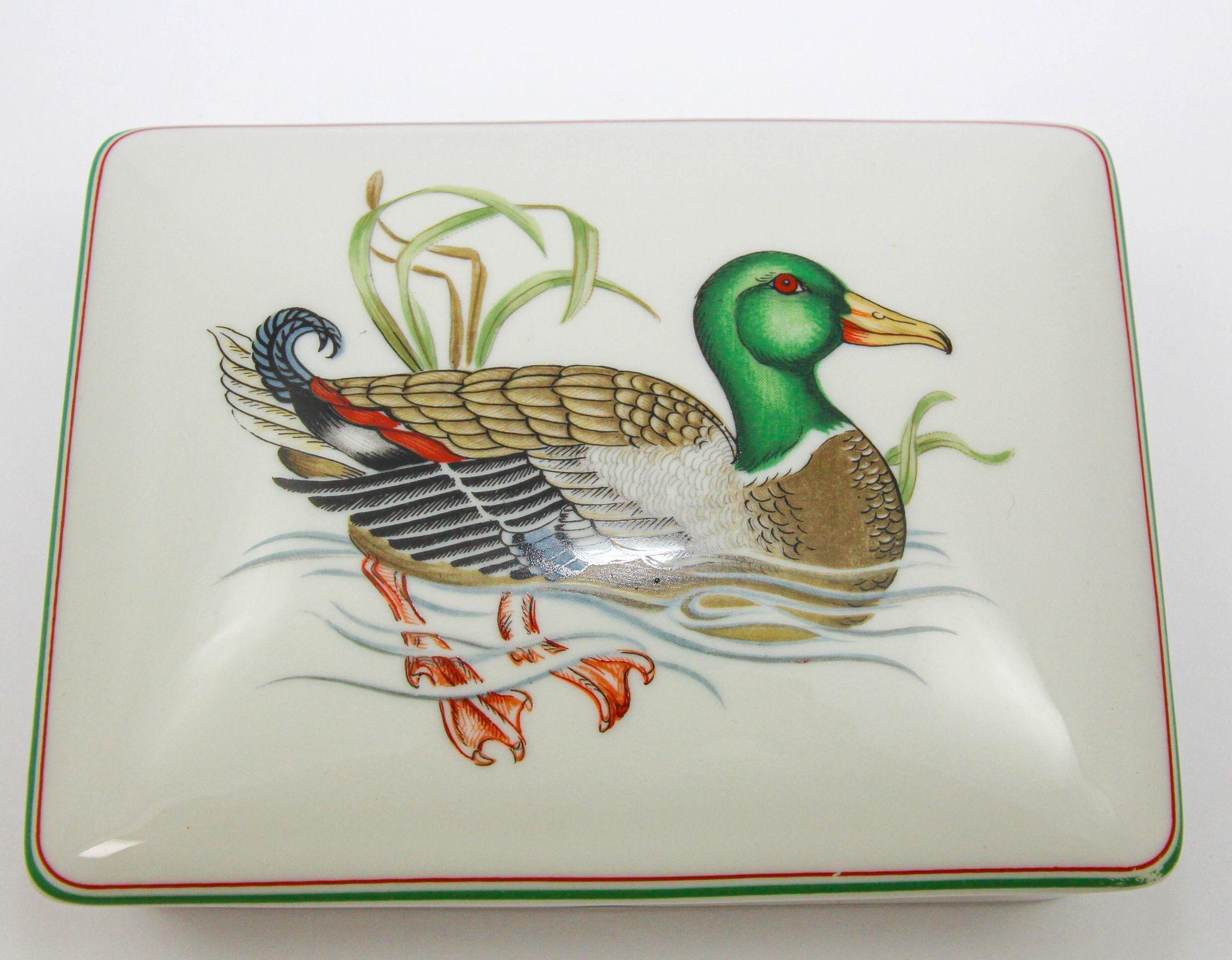 Fitz and Floyd Porcelain Box with Bridge Playing Cards 1980 Japan For Sale 2