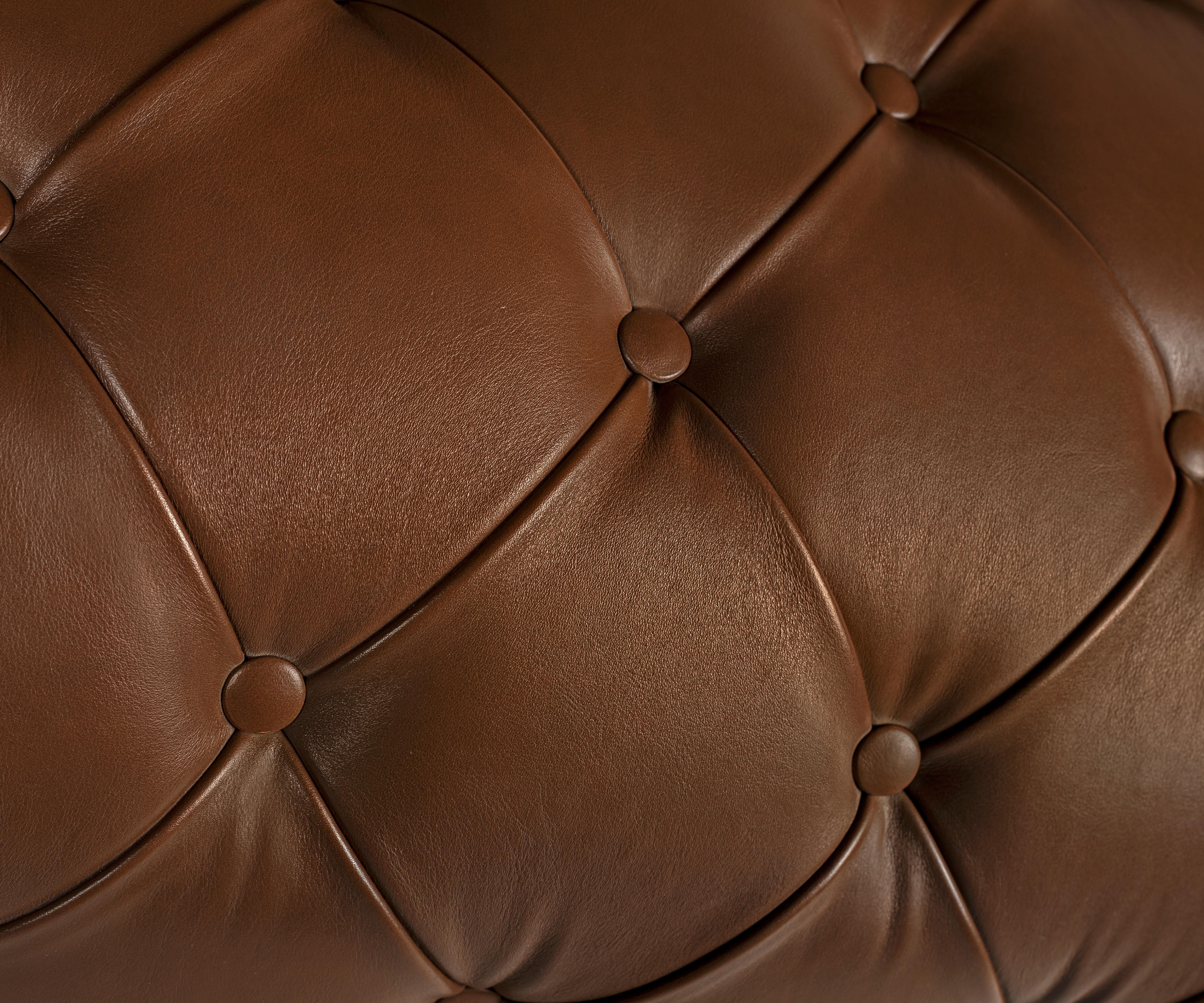 Sofá Chesterfield Fitz by Madheke Hecho a mano en venta