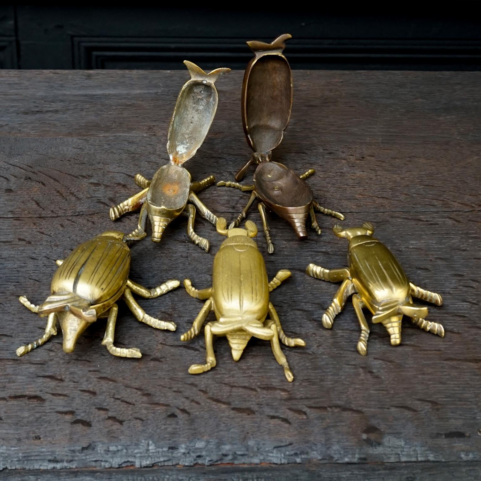 Five 1960s English Brass Beetle or Bug Trinket Dishes, Ashtray, Vide-Poche 2